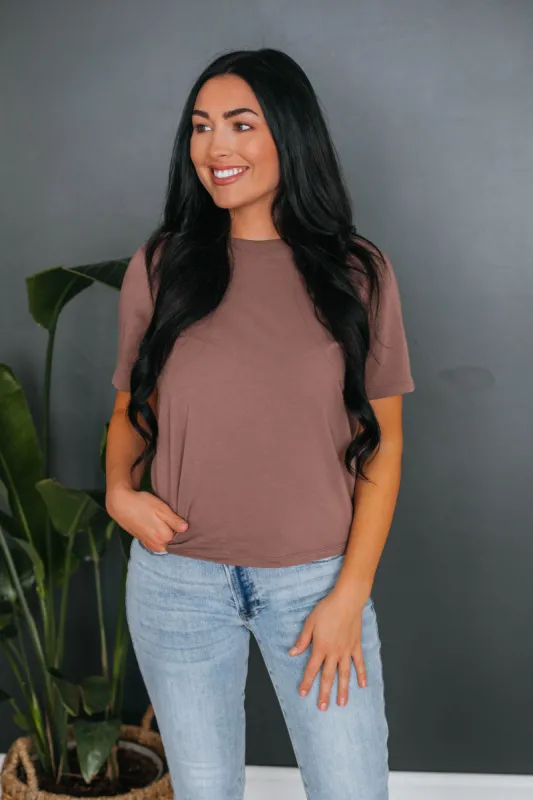 Levins Basic Tee - Mocha made by Mono B