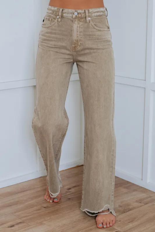 Atlanta KanCan Jeans sold by Wild Oak Boutique