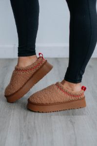 Cozy Era Sherpa Platform Slippers - Camel sold by Wild Oak Boutique