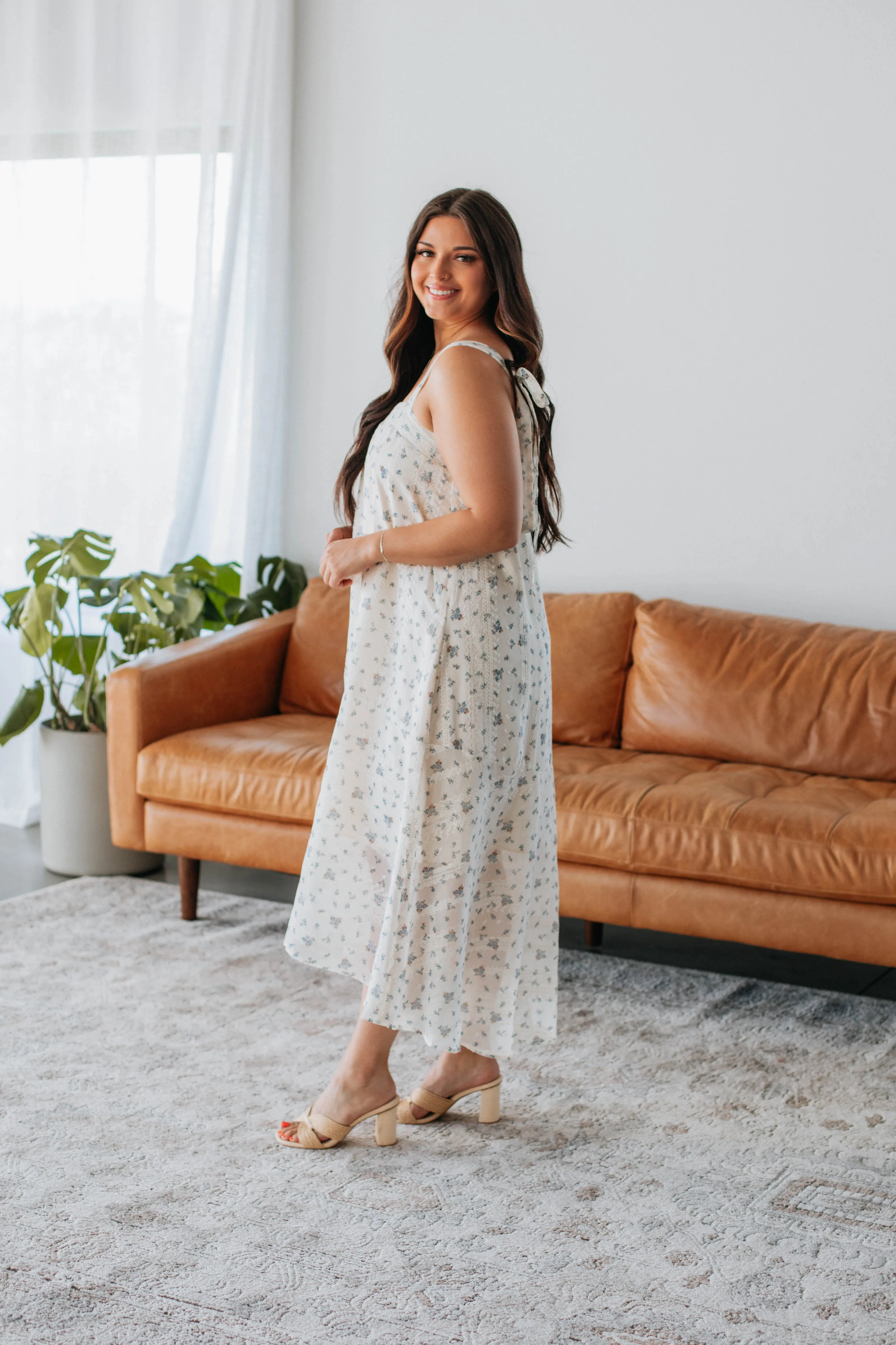 Faye Midi Dress sold by Wild Oak Boutique product image thumbnail 4