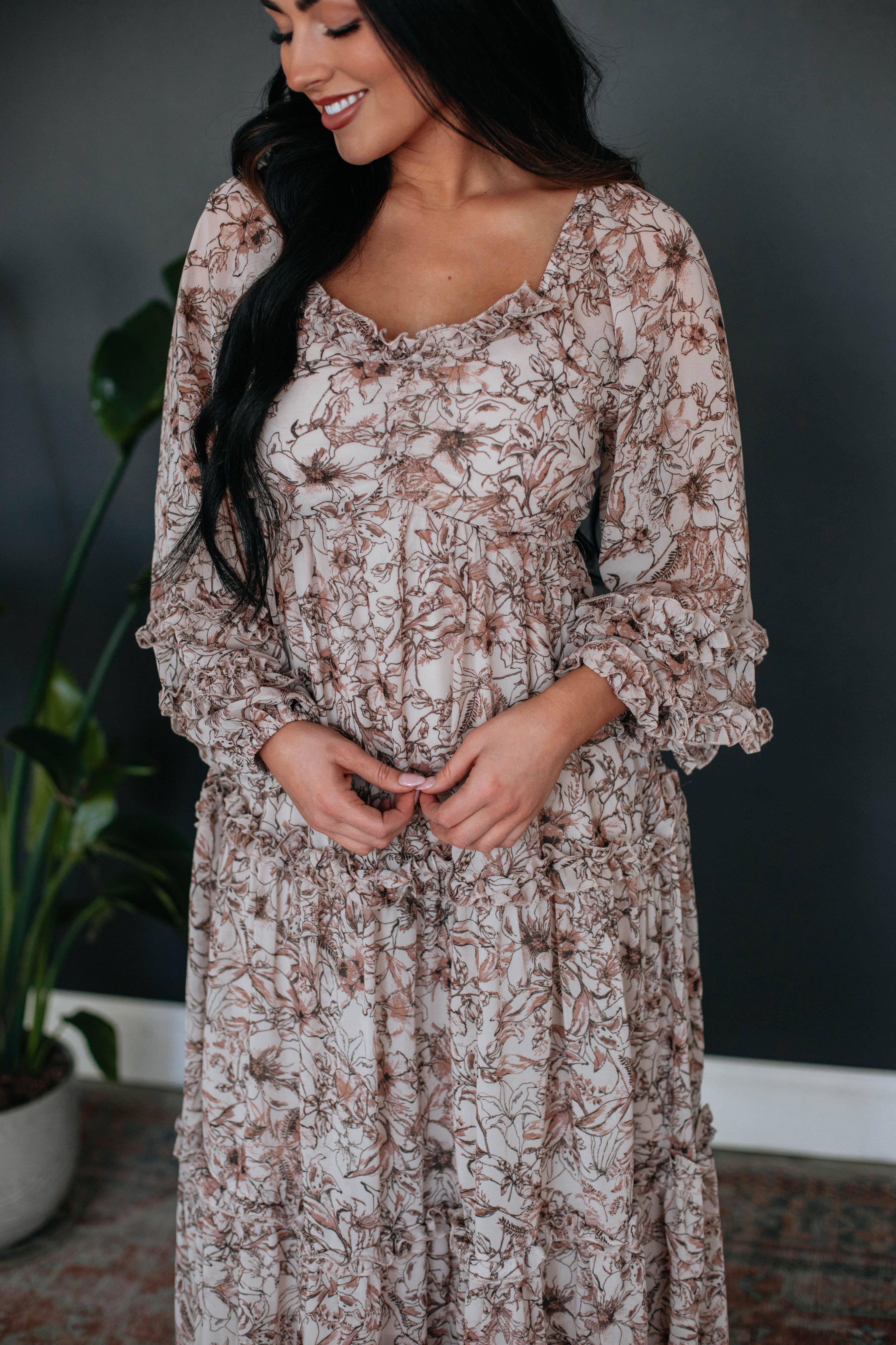 Lynn Floral Midi Dress sold by Wild Oak Boutique product image thumbnail 2