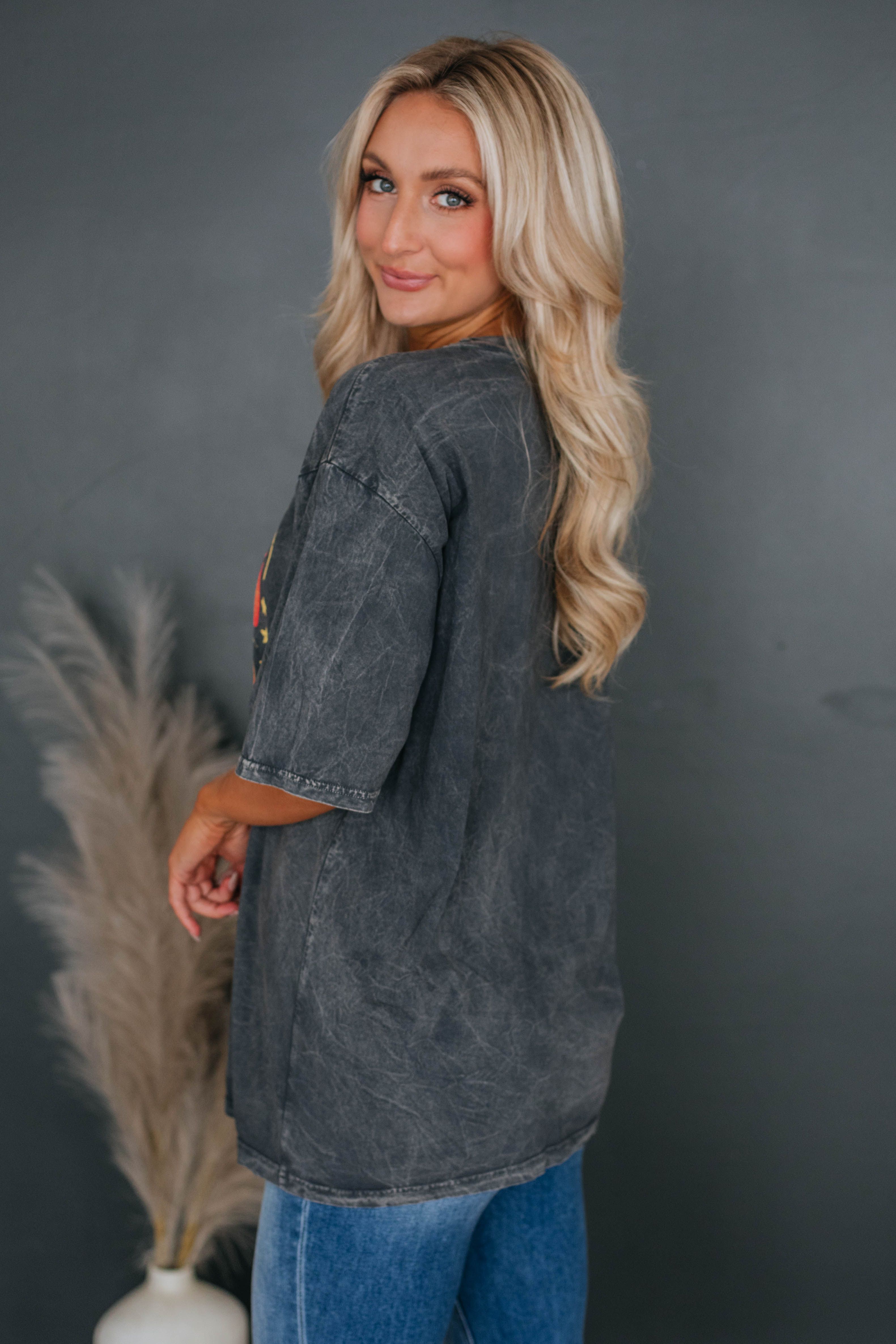 Nashville Oversized Graphic Tee sold by Wild Oak Boutique product image thumbnail 4