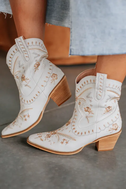 Coastal Cowgirl Boots - Ivory sold by Wild Oak Boutique
