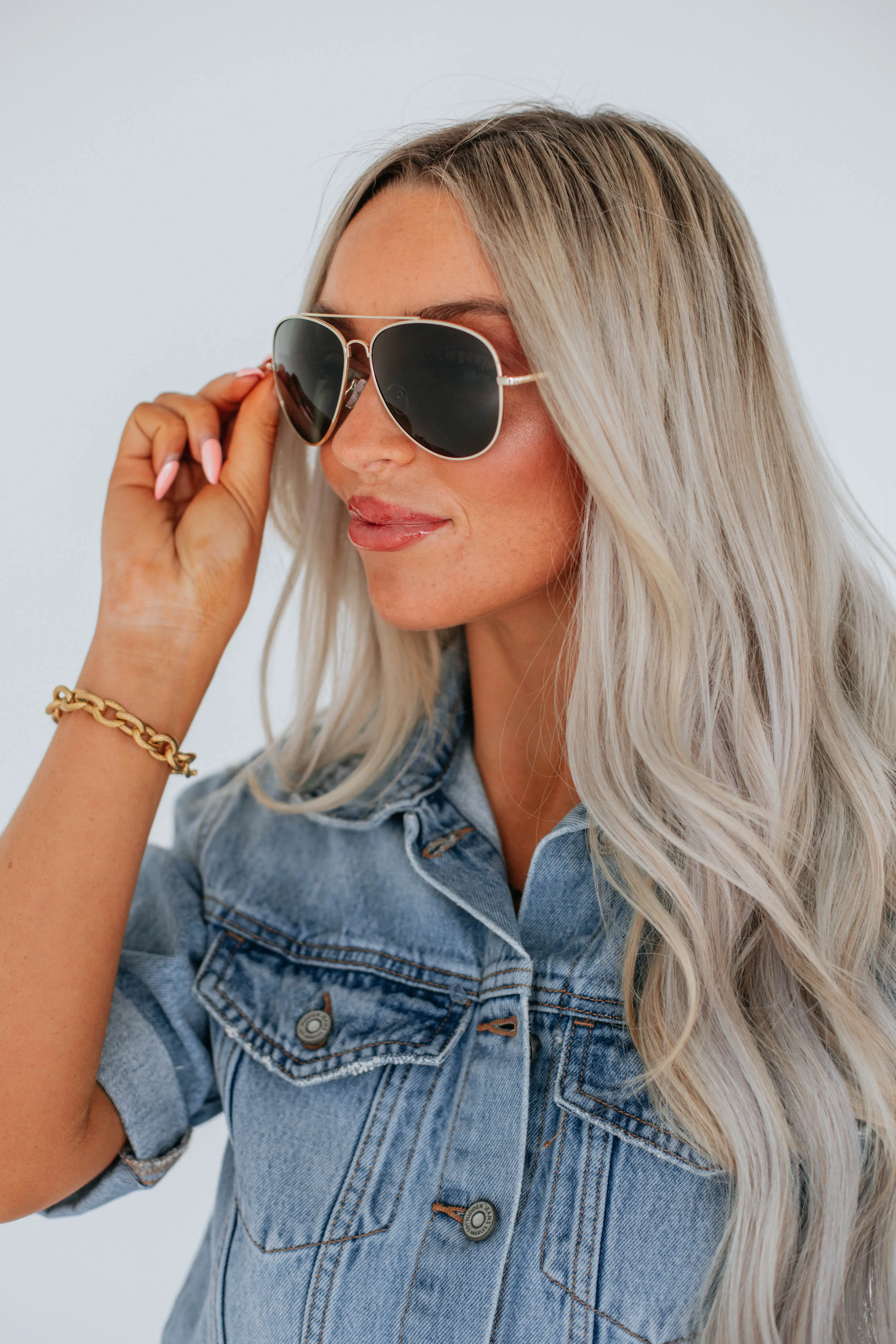 Glance My Way Sunglasses sold by Wild Oak Boutique product image thumbnail 5