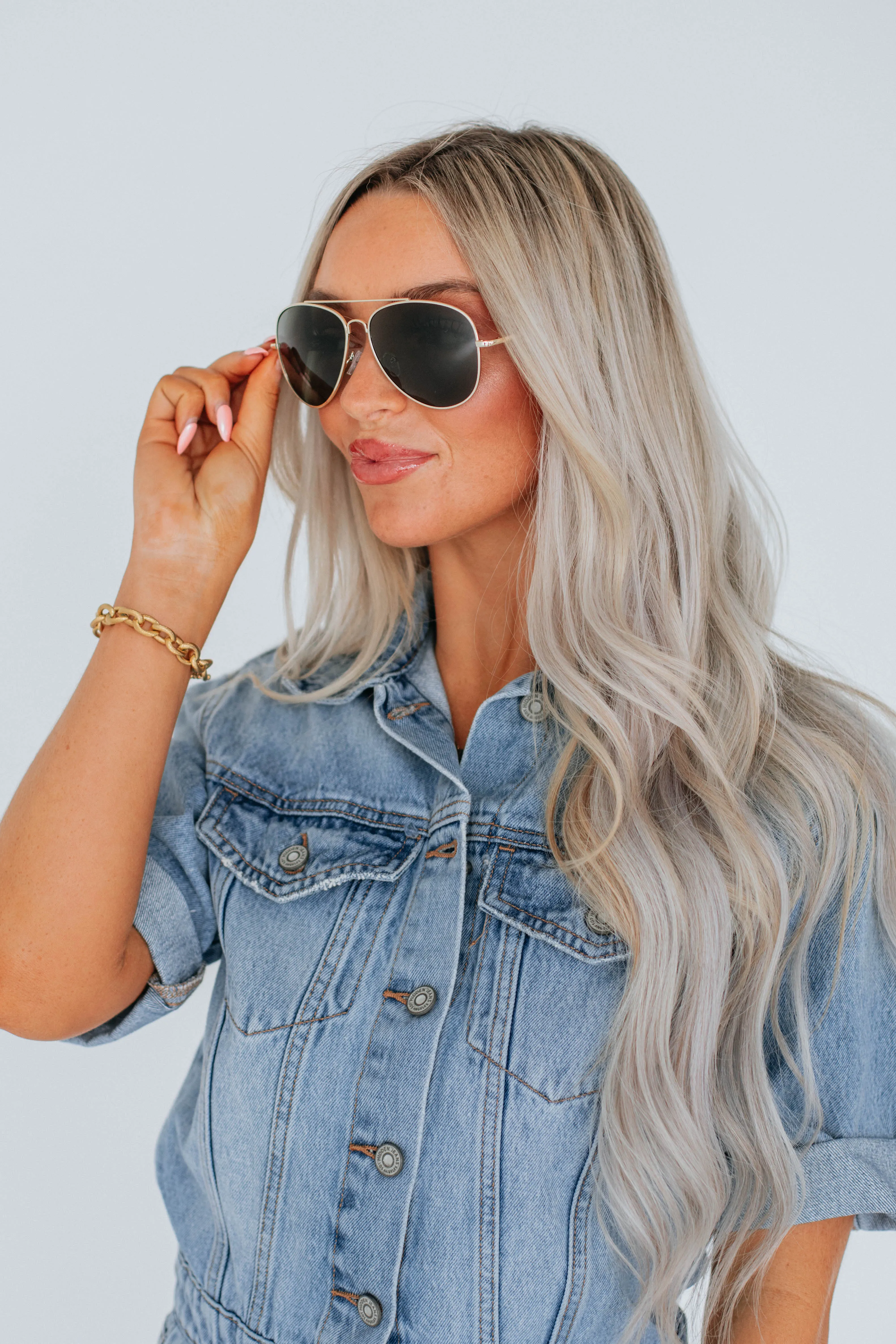 Glance My Way Sunglasses sold by Wild Oak Boutique