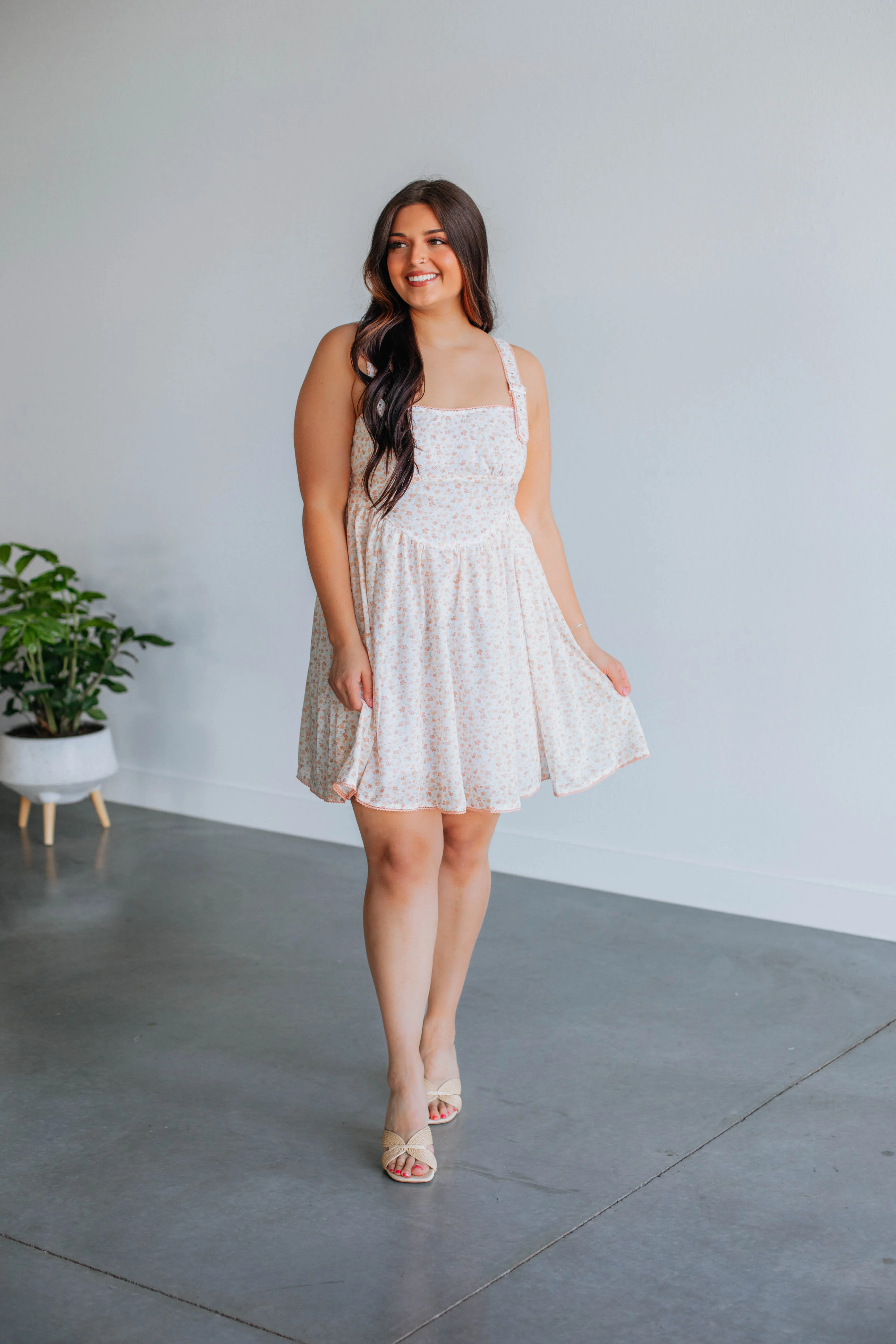 Ashland Floral Dress sold by Wild Oak Boutique product image thumbnail 2