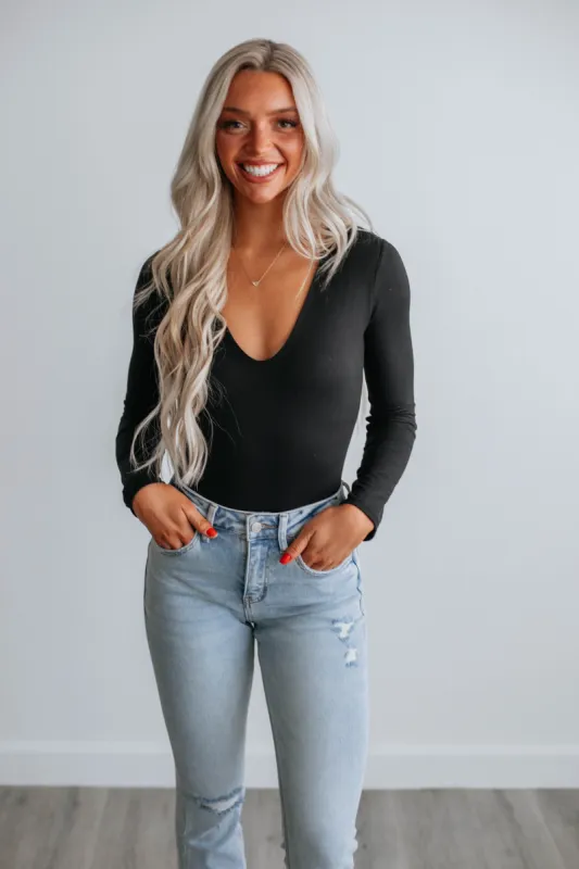 Zarah Basic Bodysuit - Black sold by Wild Oak Boutique