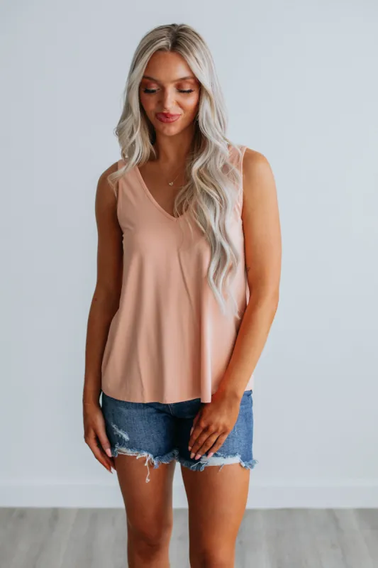 Linley Basic Tank - Peach sold by Wild Oak Boutique