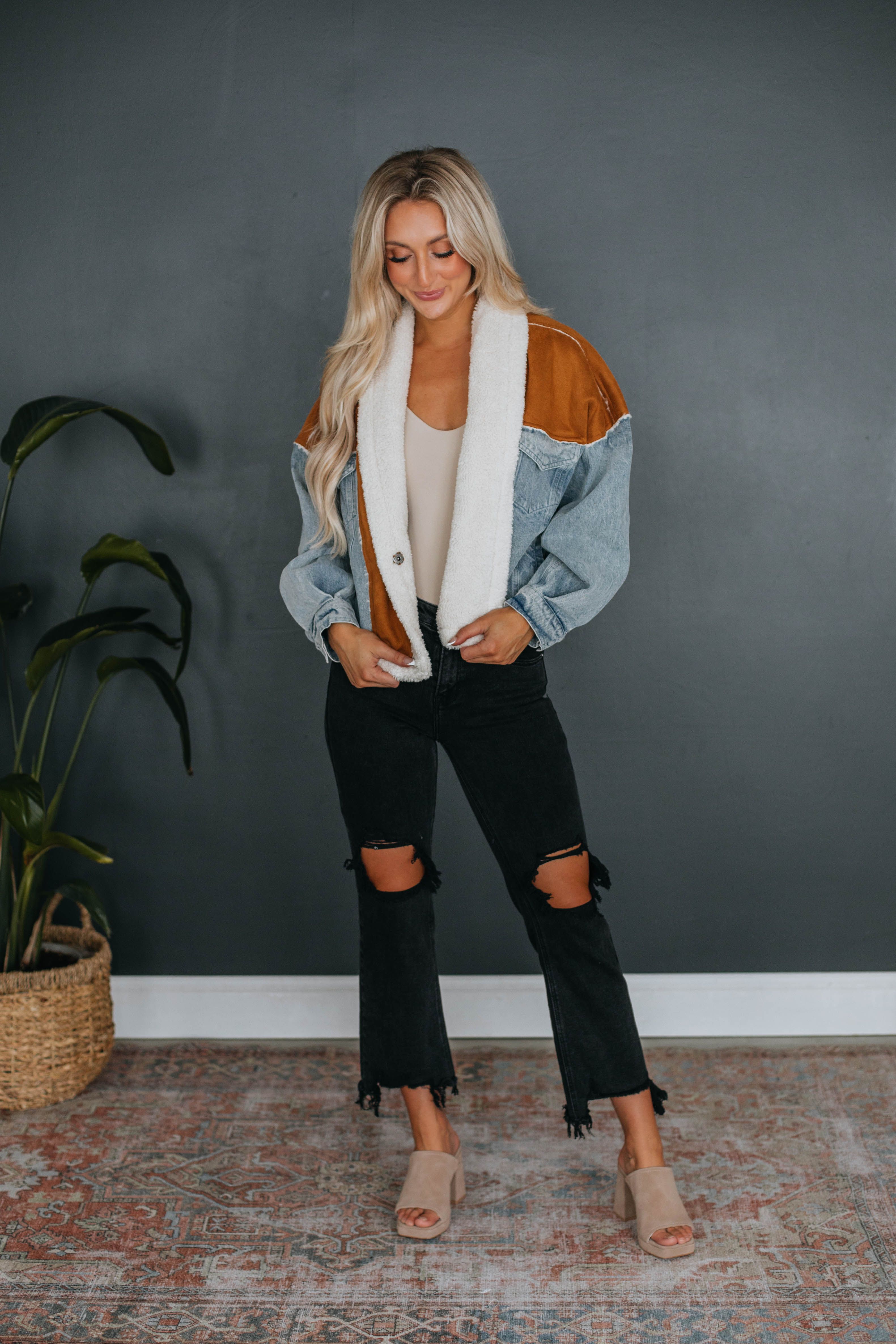 Eddie Denim Jacket sold by Wild Oak Boutique product image thumbnail 4