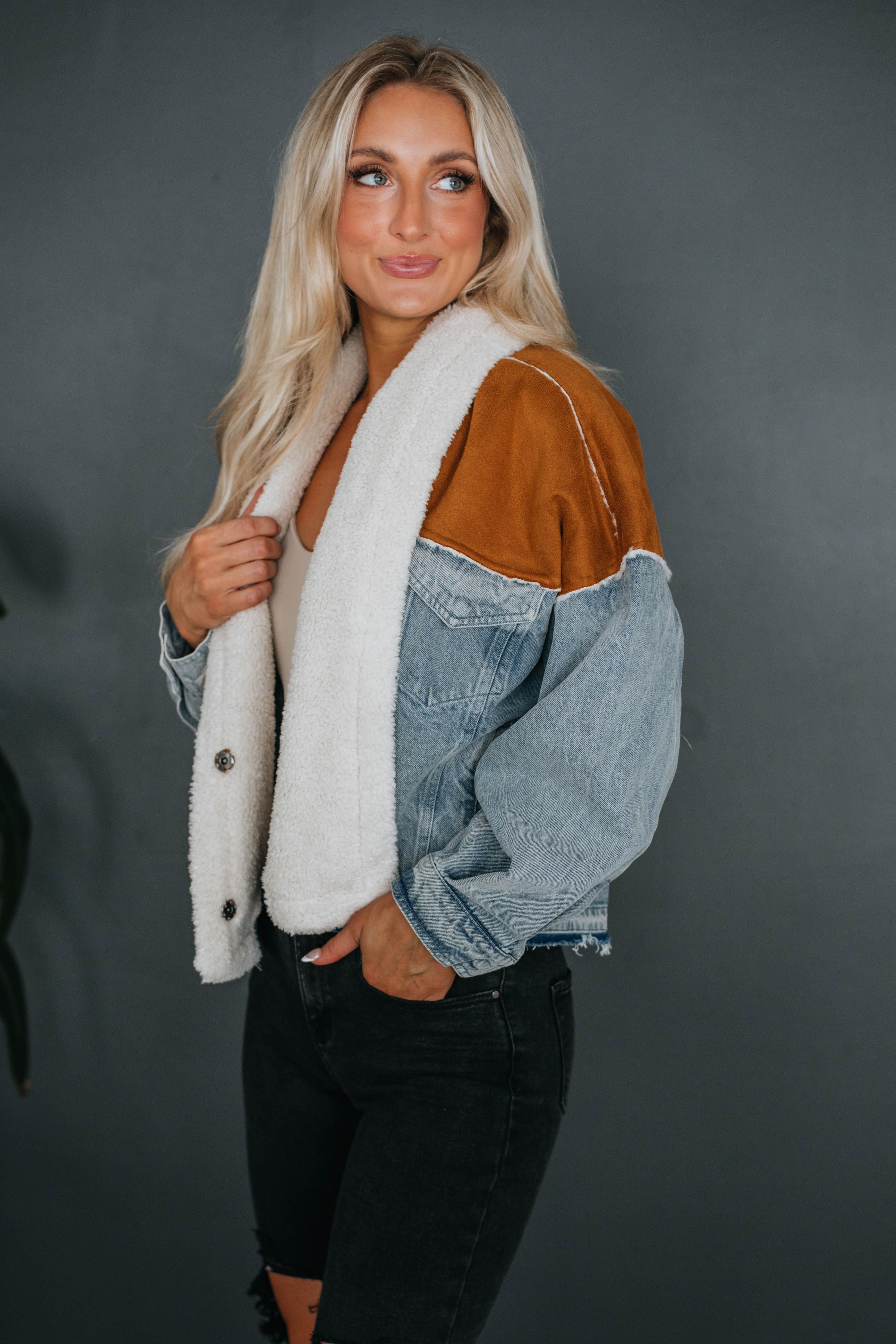 Eddie Denim Jacket sold by Wild Oak Boutique product image thumbnail 3