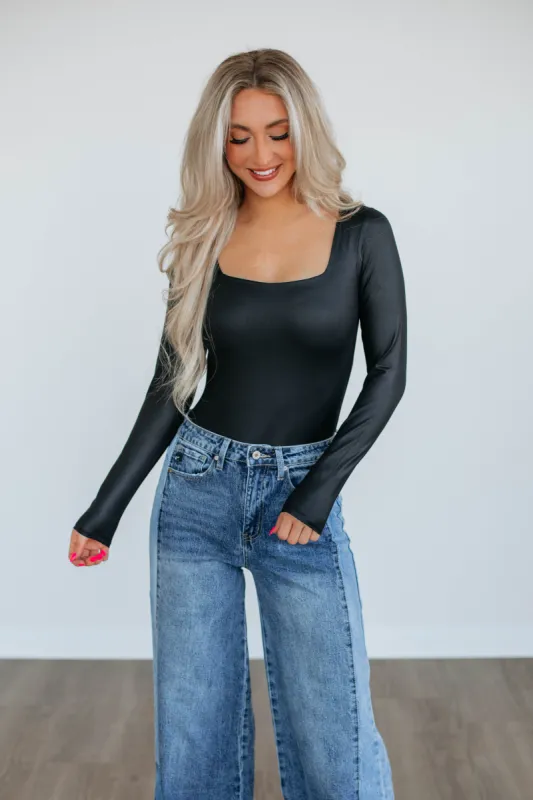 Kiora Bodysuit - Black sold by Wild Oak Boutique