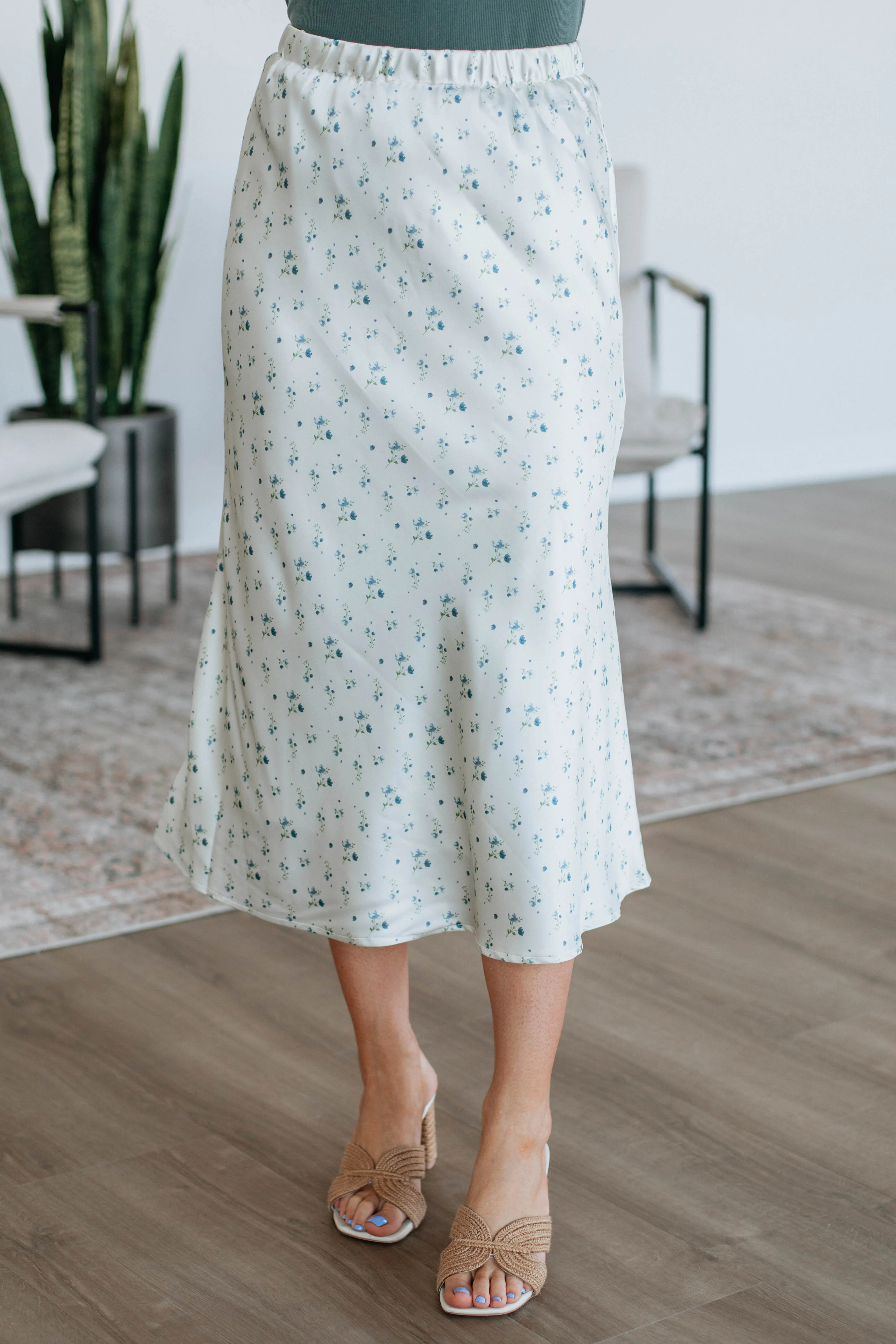 Denalia Floral Skirt sold by Wild Oak Boutique product image thumbnail 3