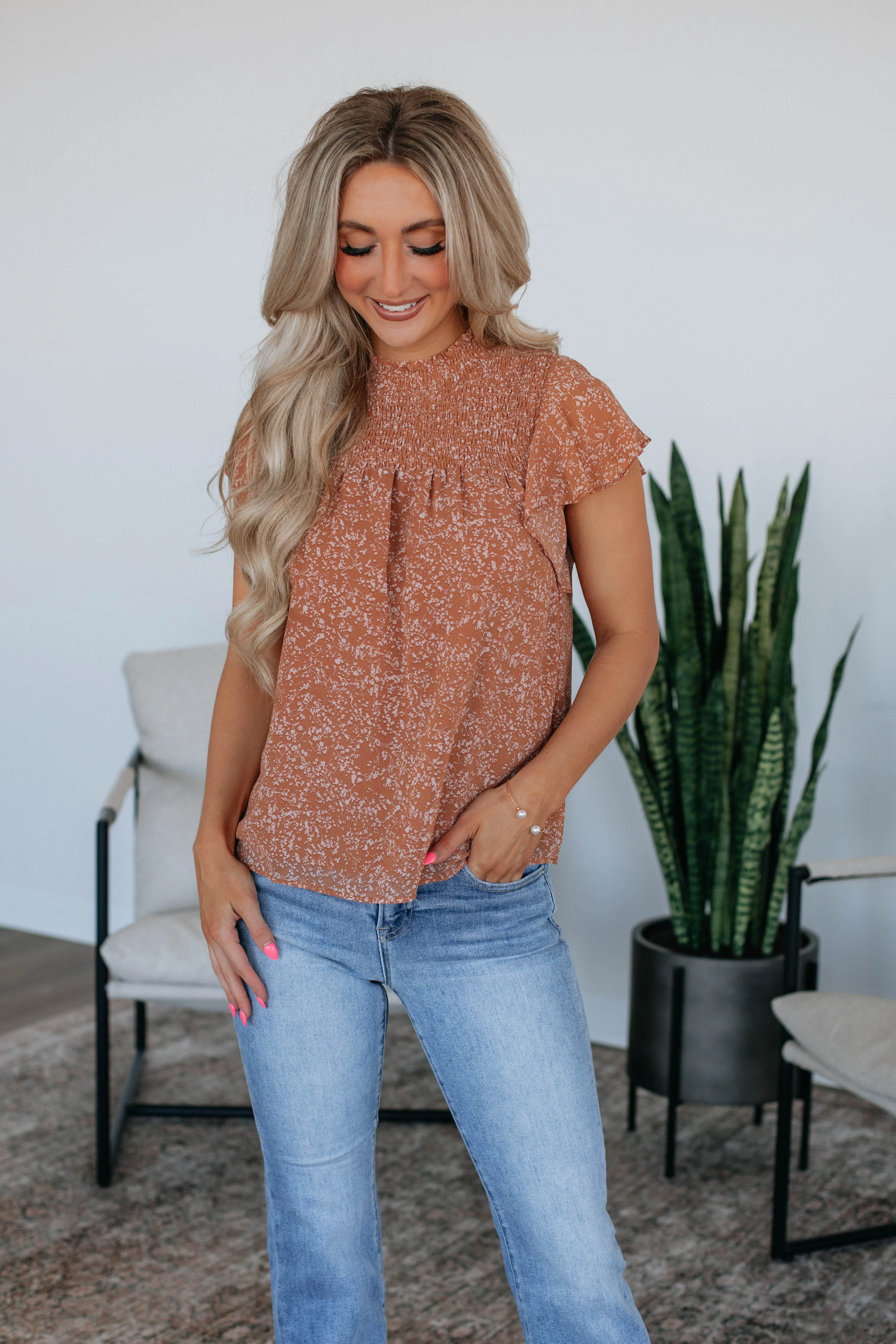 Leslee Floral Top sold by Wild Oak Boutique product image thumbnail 4
