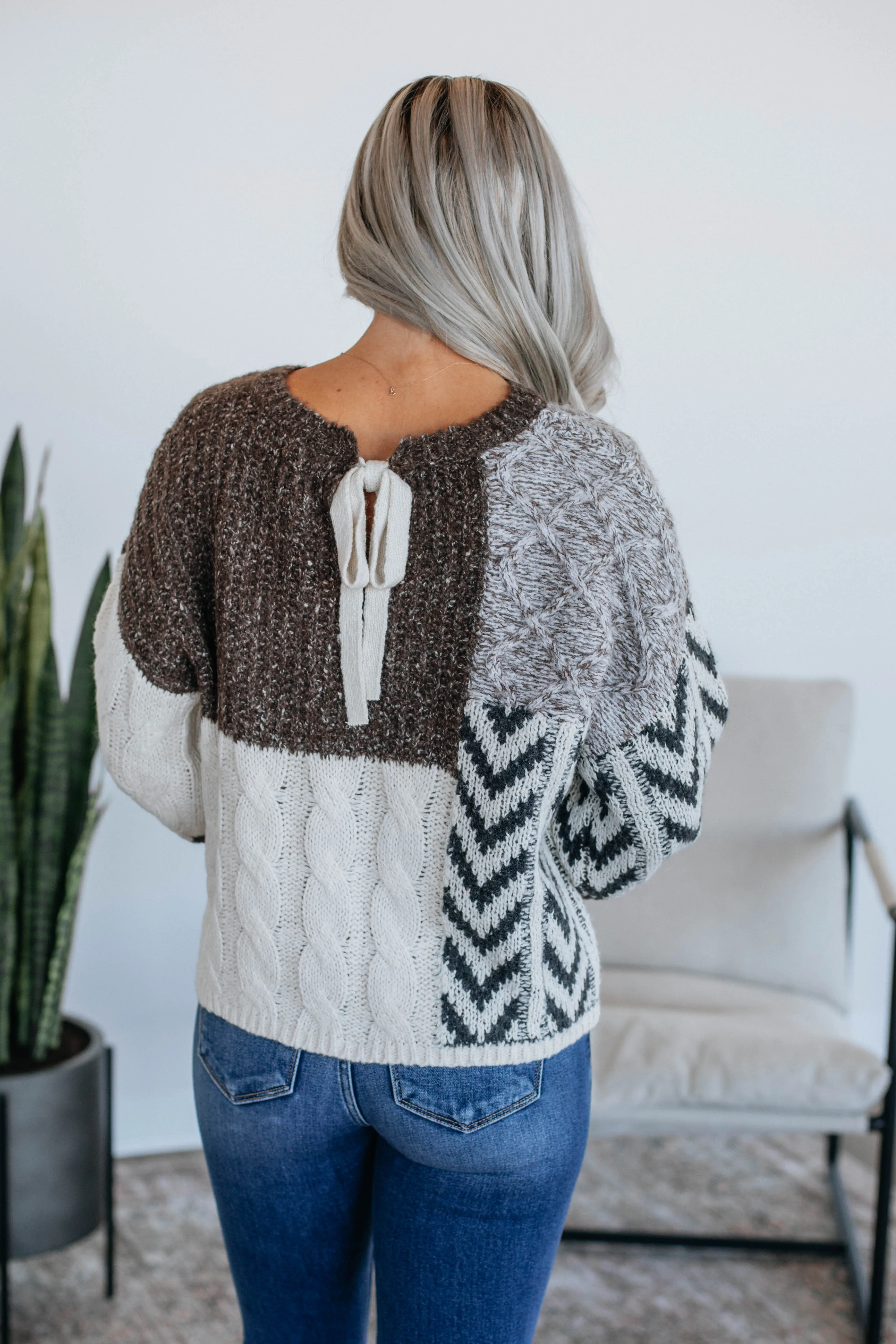 Jhenesis Colorblock Sweater sold by Wild Oak Boutique product image thumbnail 3