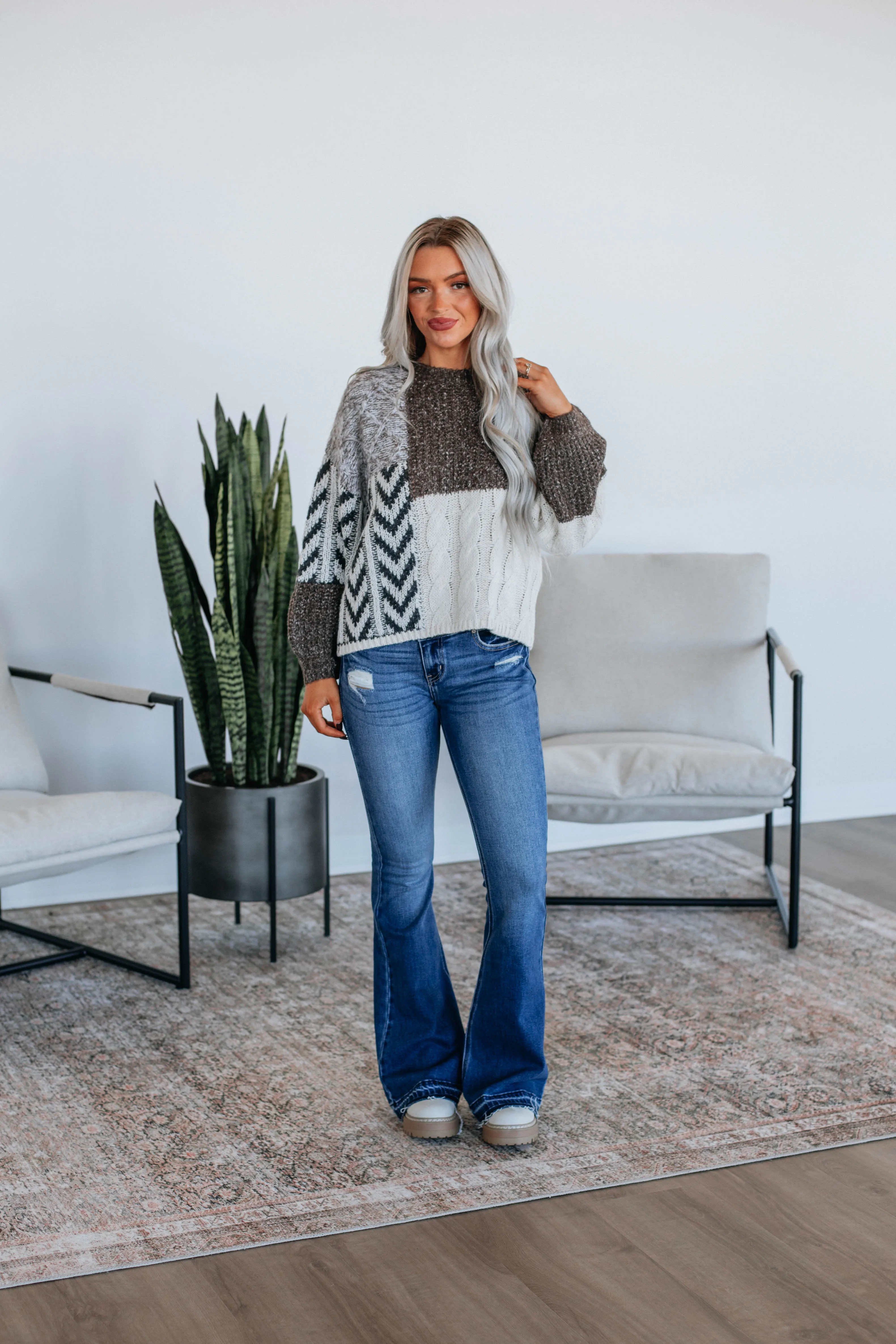 Jhenesis Colorblock Sweater sold by Wild Oak Boutique product image thumbnail 4