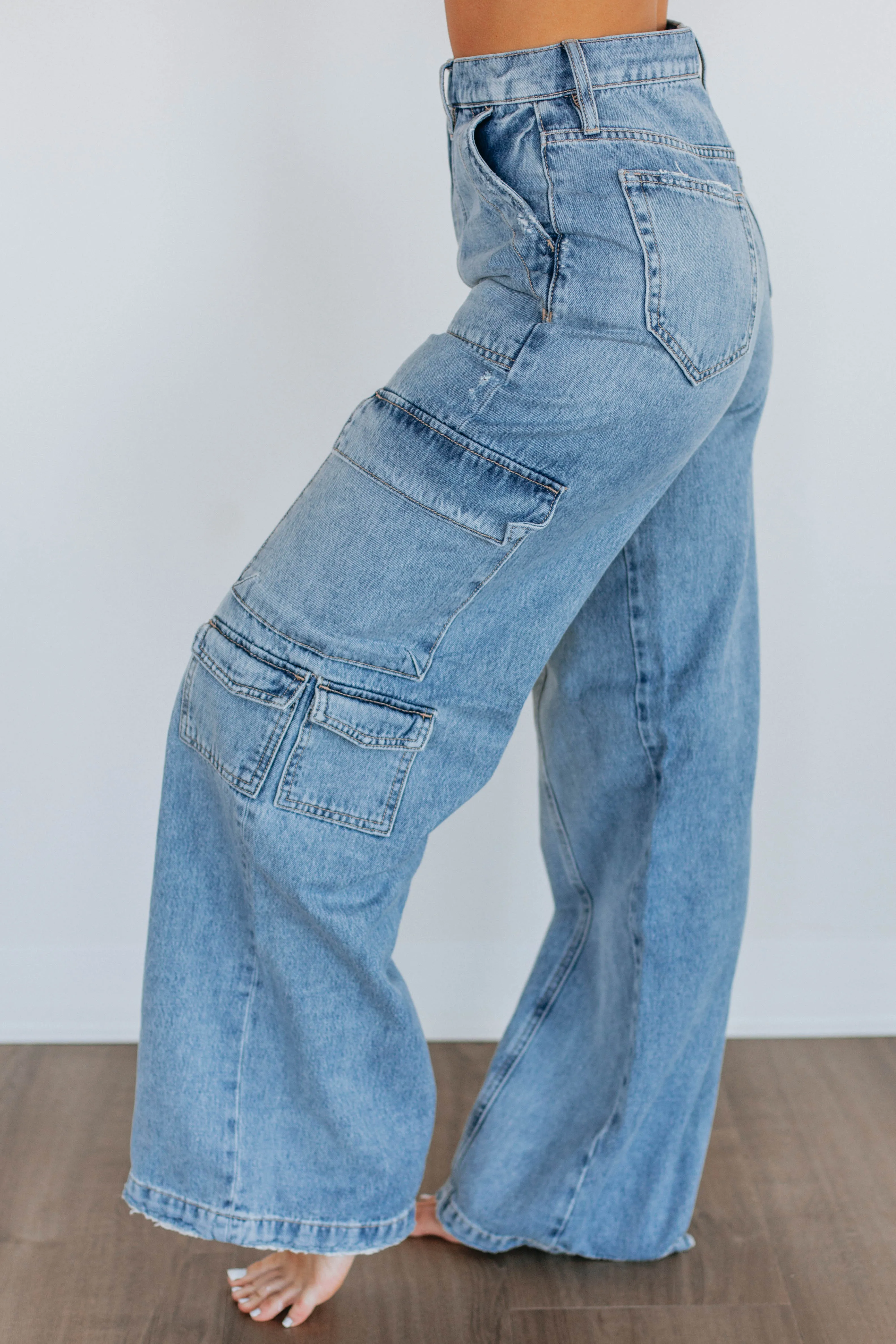 Nori Hidden Cargo Jeans - Medium Wash sold by Wild Oak Boutique product image thumbnail 2