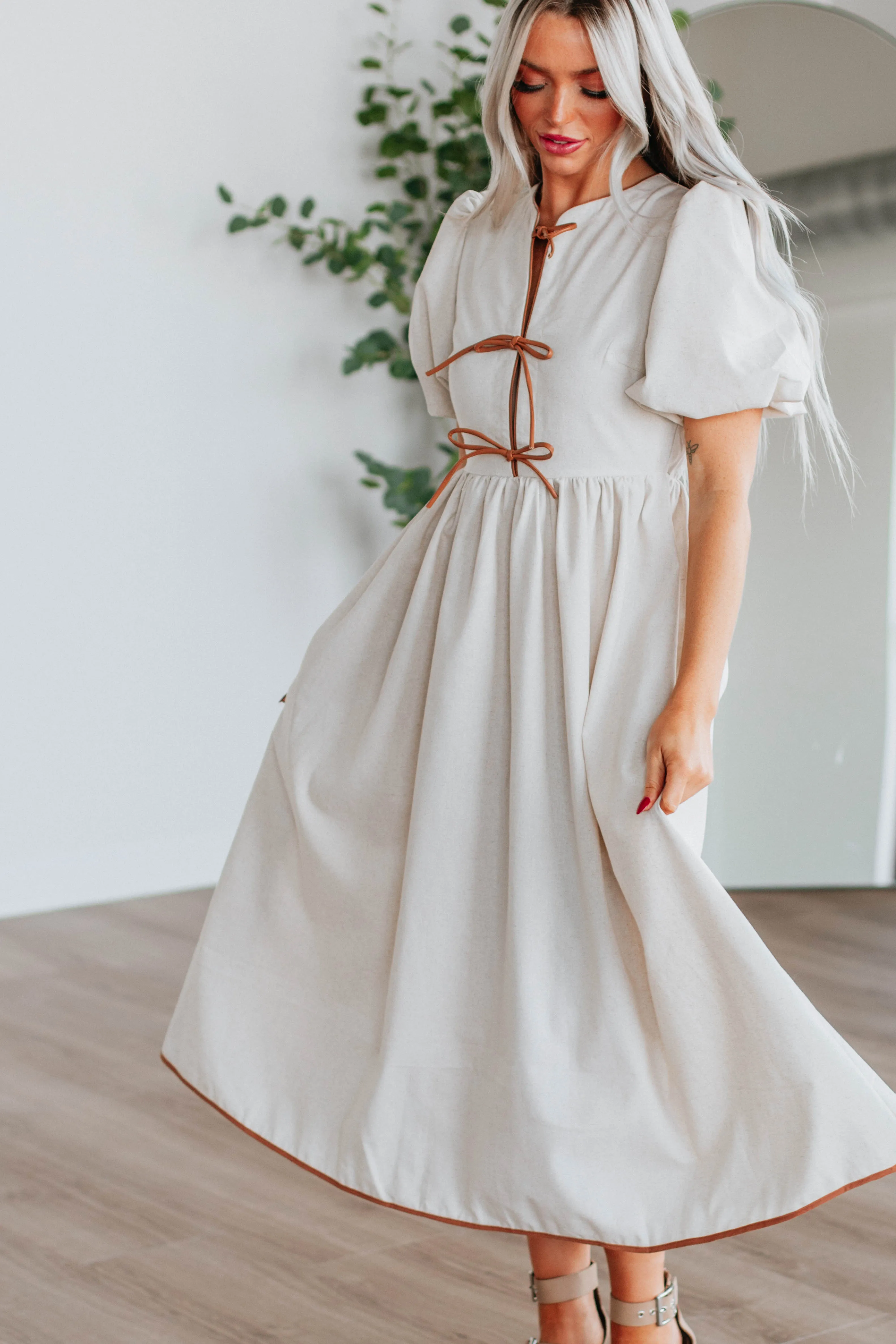 Maelea Midi Dress sold by Wild Oak Boutique product image thumbnail 2