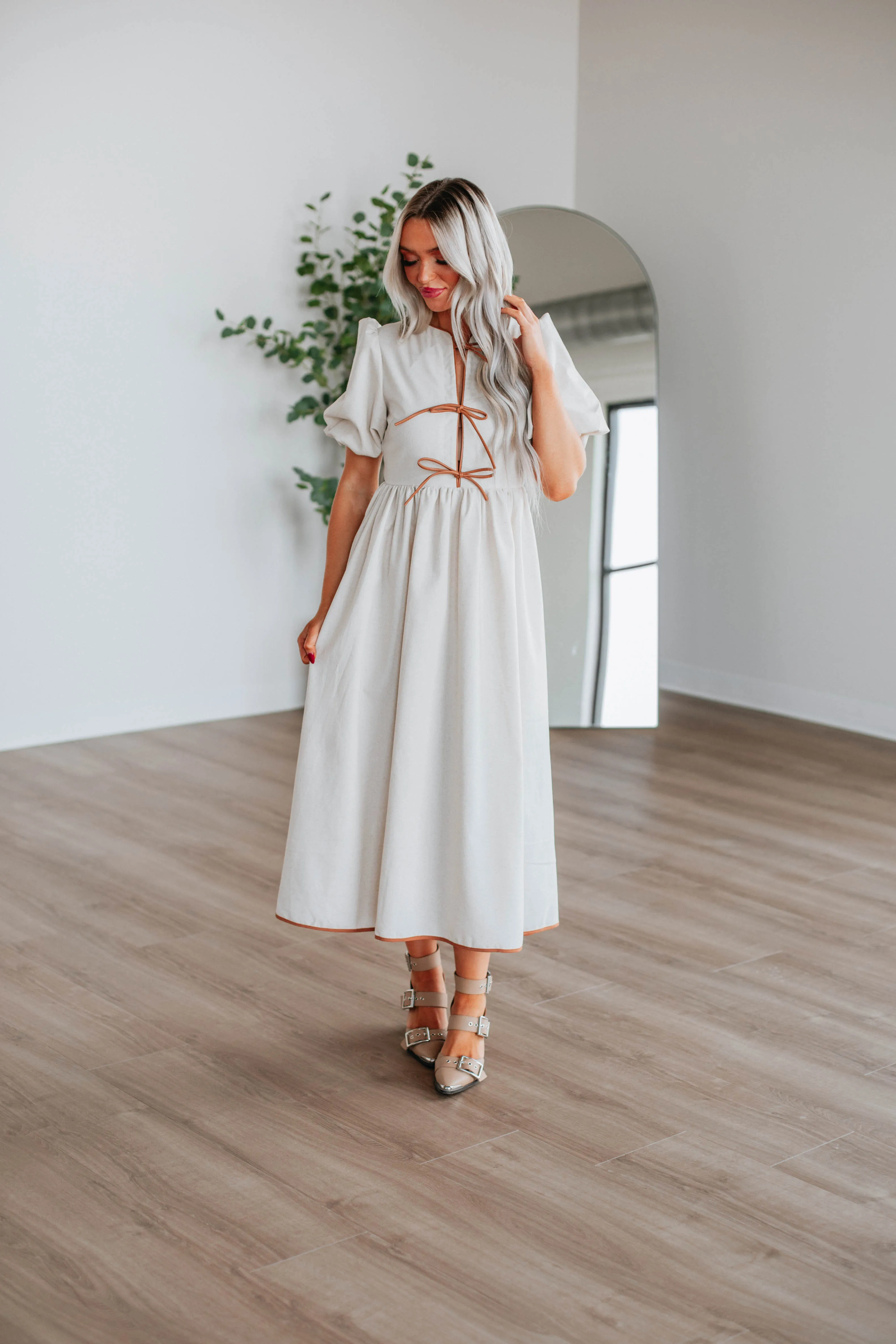 Maelea Midi Dress sold by Wild Oak Boutique product image thumbnail 5