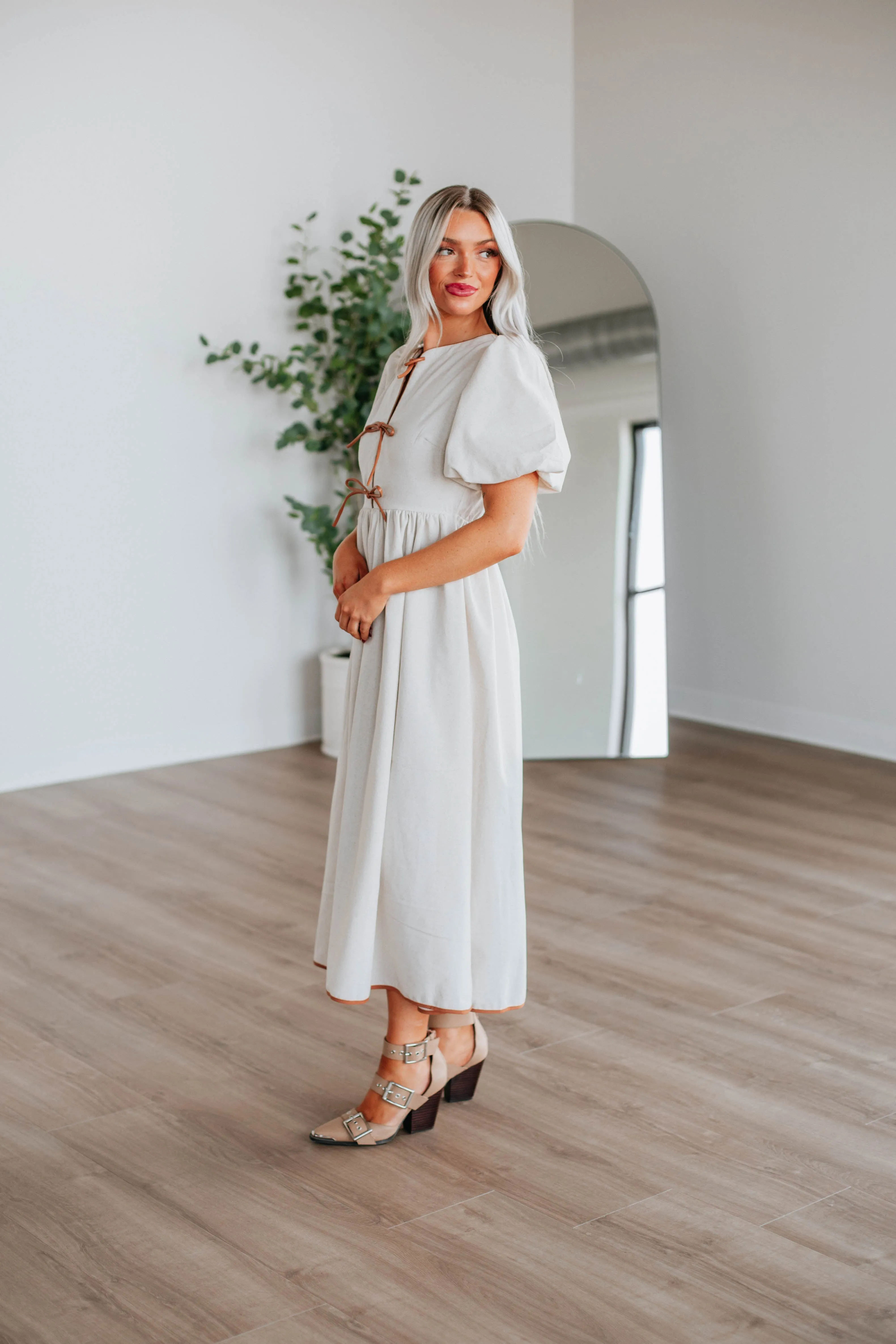 Maelea Midi Dress sold by Wild Oak Boutique product image thumbnail 3