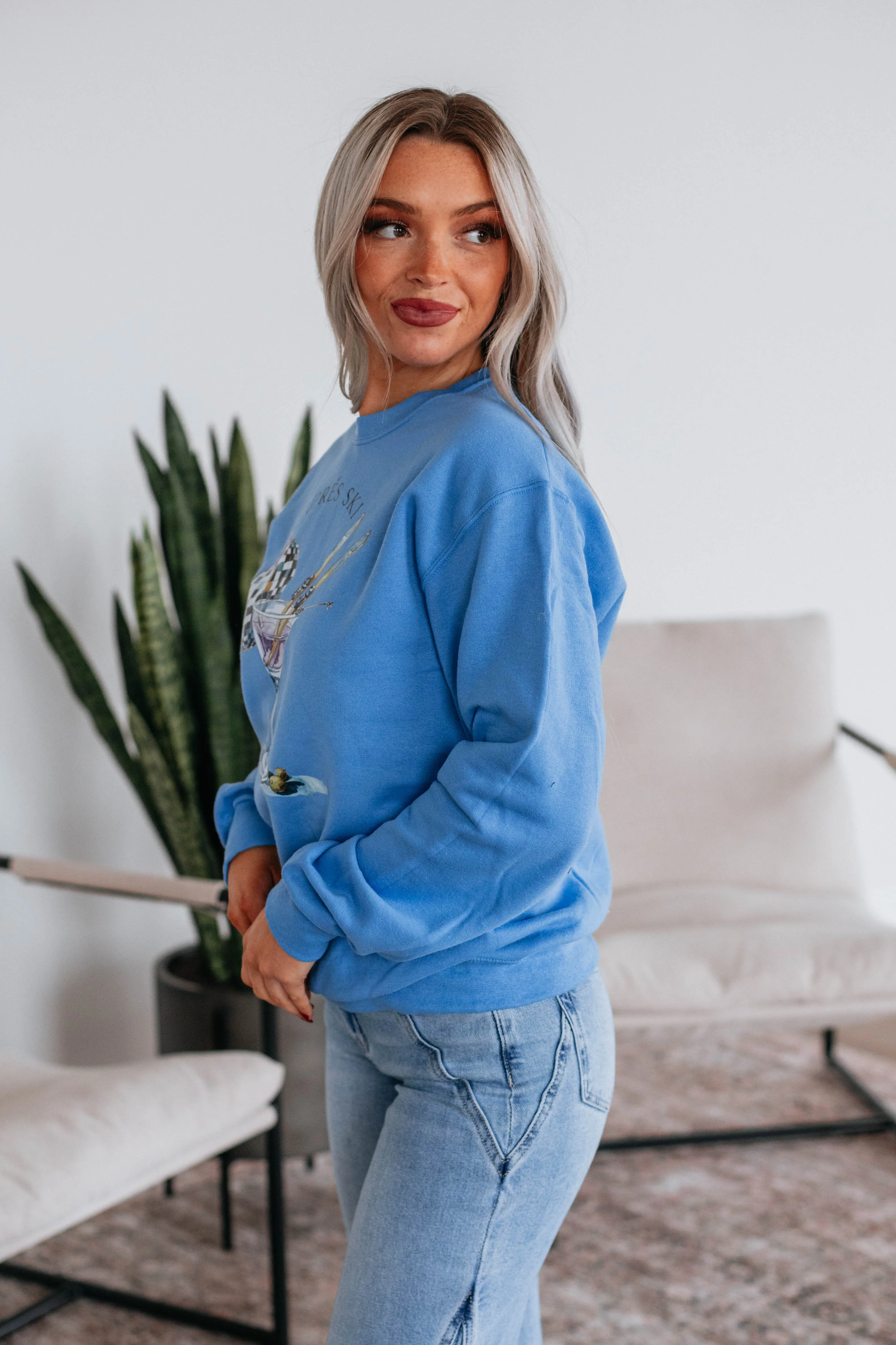 Apres Ski Martini Crewneck sold by Wild Oak Boutique product image thumbnail 5