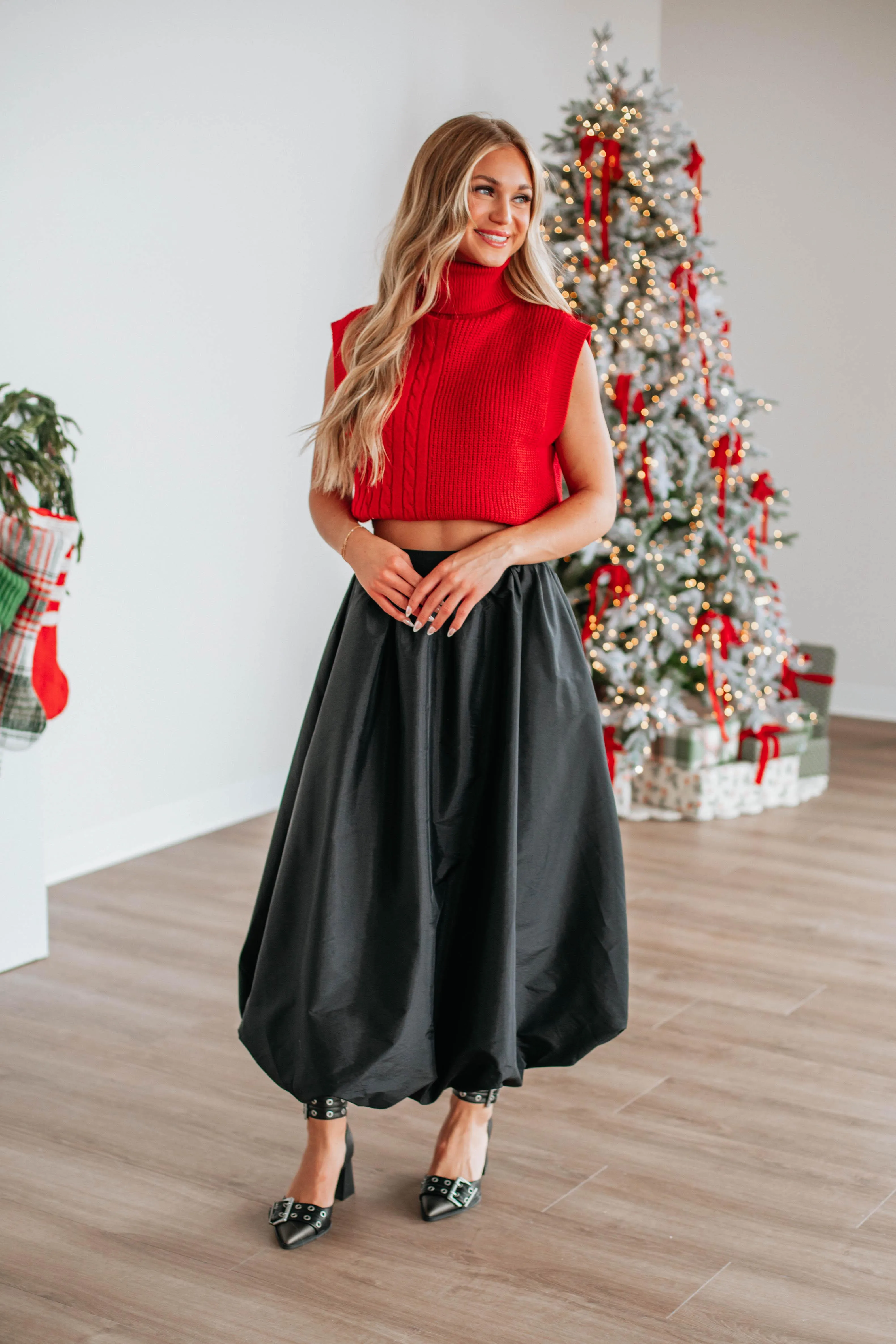 Stop & Stare Skirt - Black sold by Wild Oak Boutique