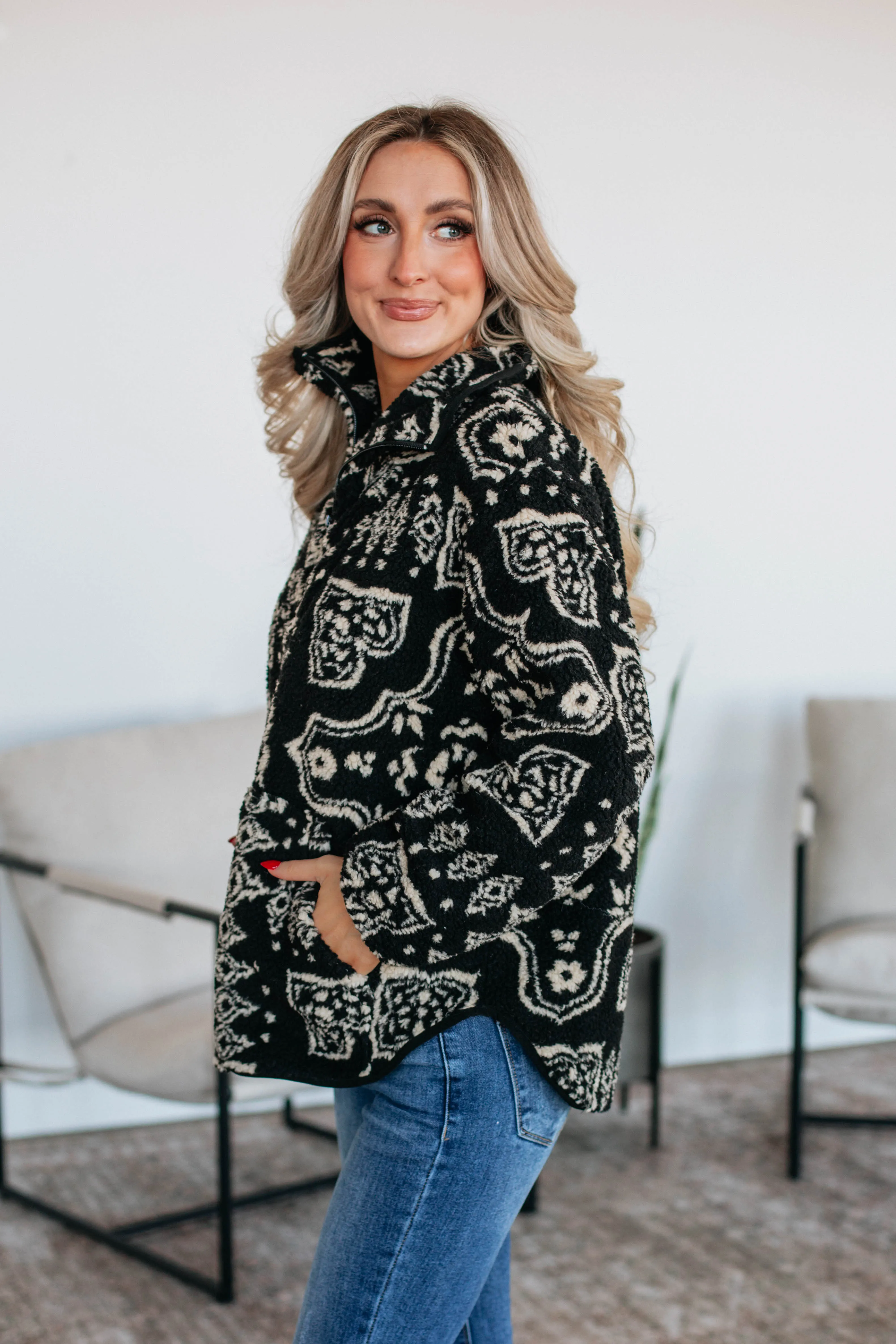 Hayze Sherpa Pullover sold by Wild Oak Boutique product image thumbnail 2