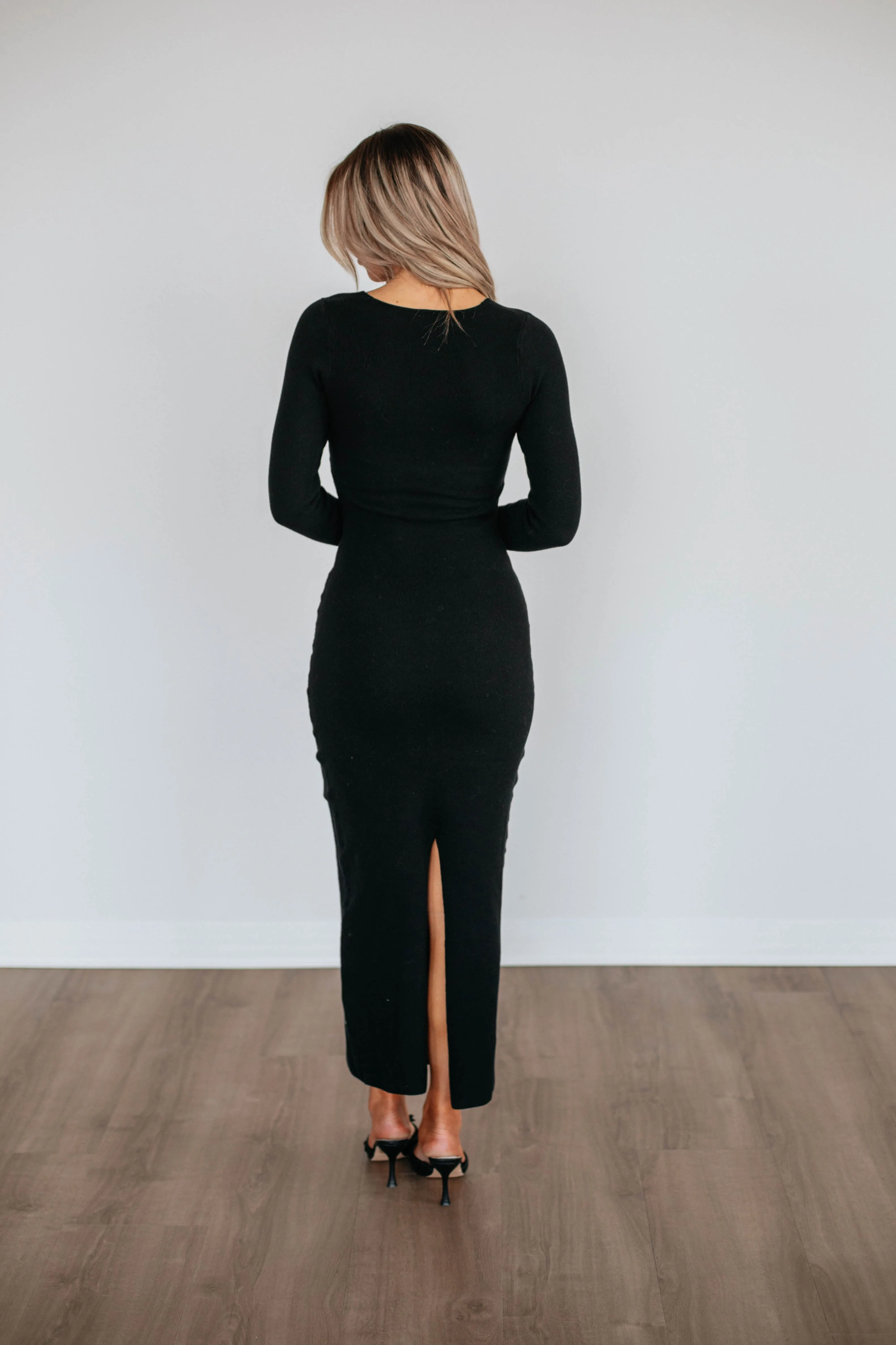 Alexandra Maxi Dress sold by Wild Oak Boutique product image thumbnail 4