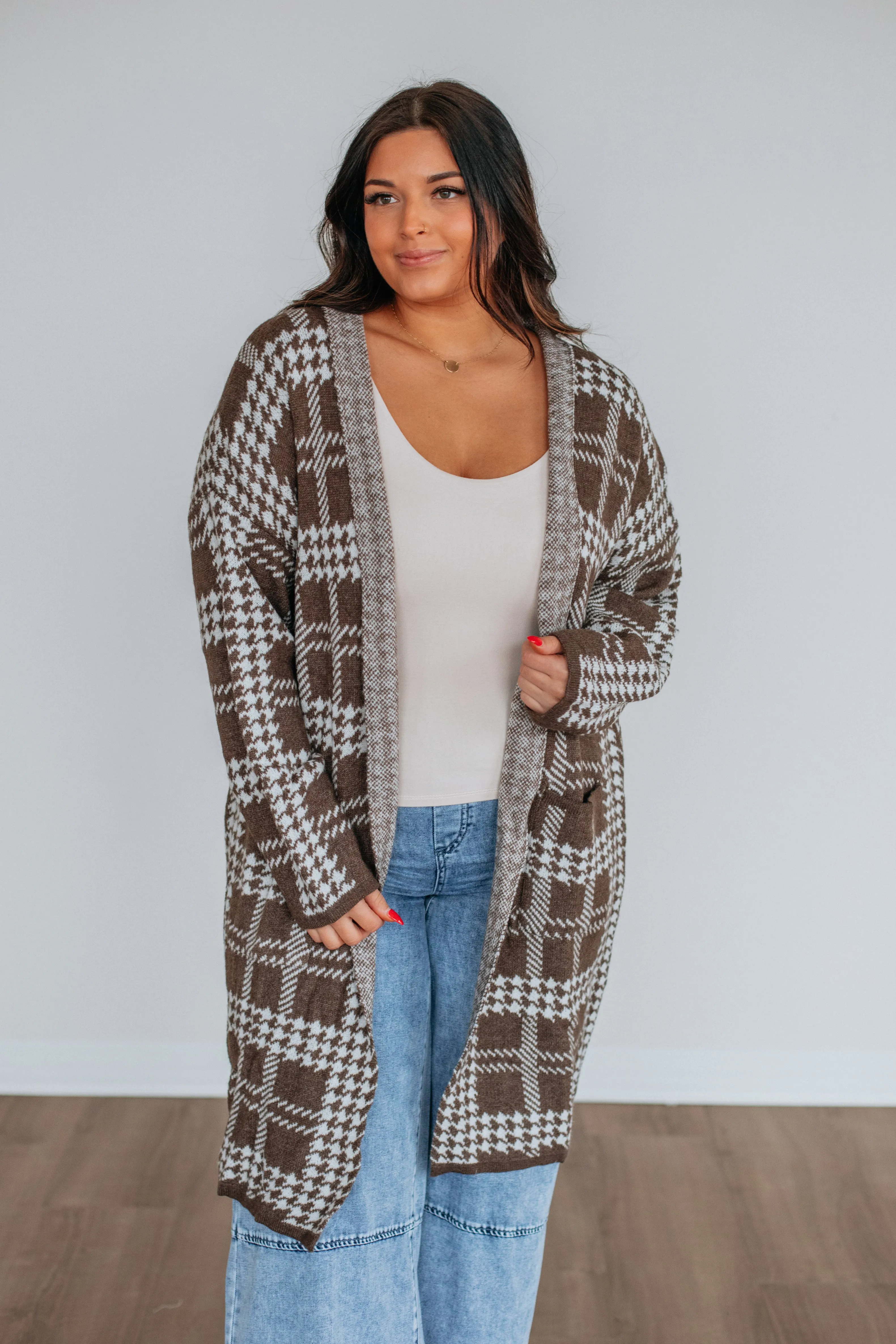 Jaylen Houndstooth Cardigan sold by Wild Oak Boutique product image thumbnail 3