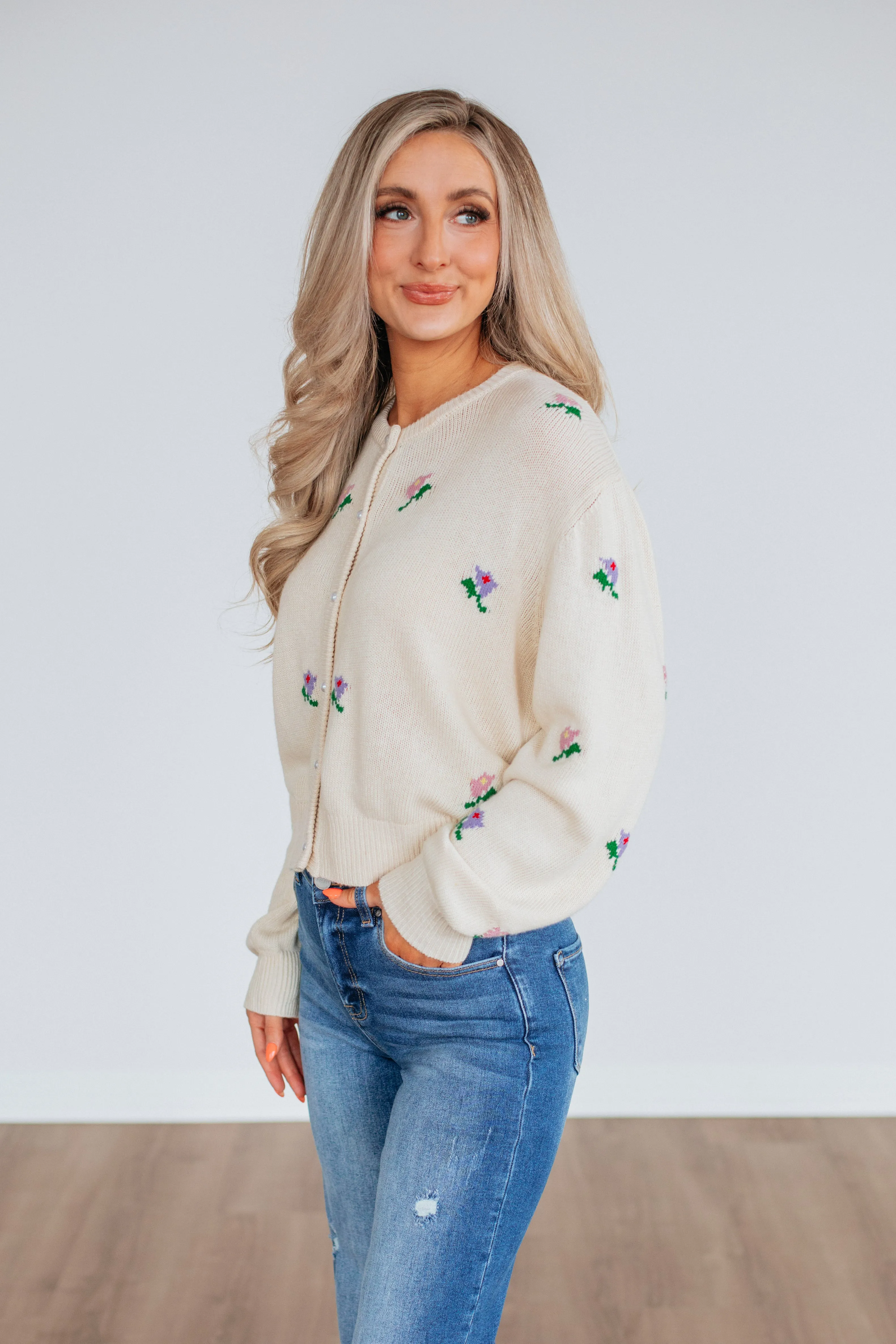 Betty Floral Cardigan sold by Wild Oak Boutique product image thumbnail 4