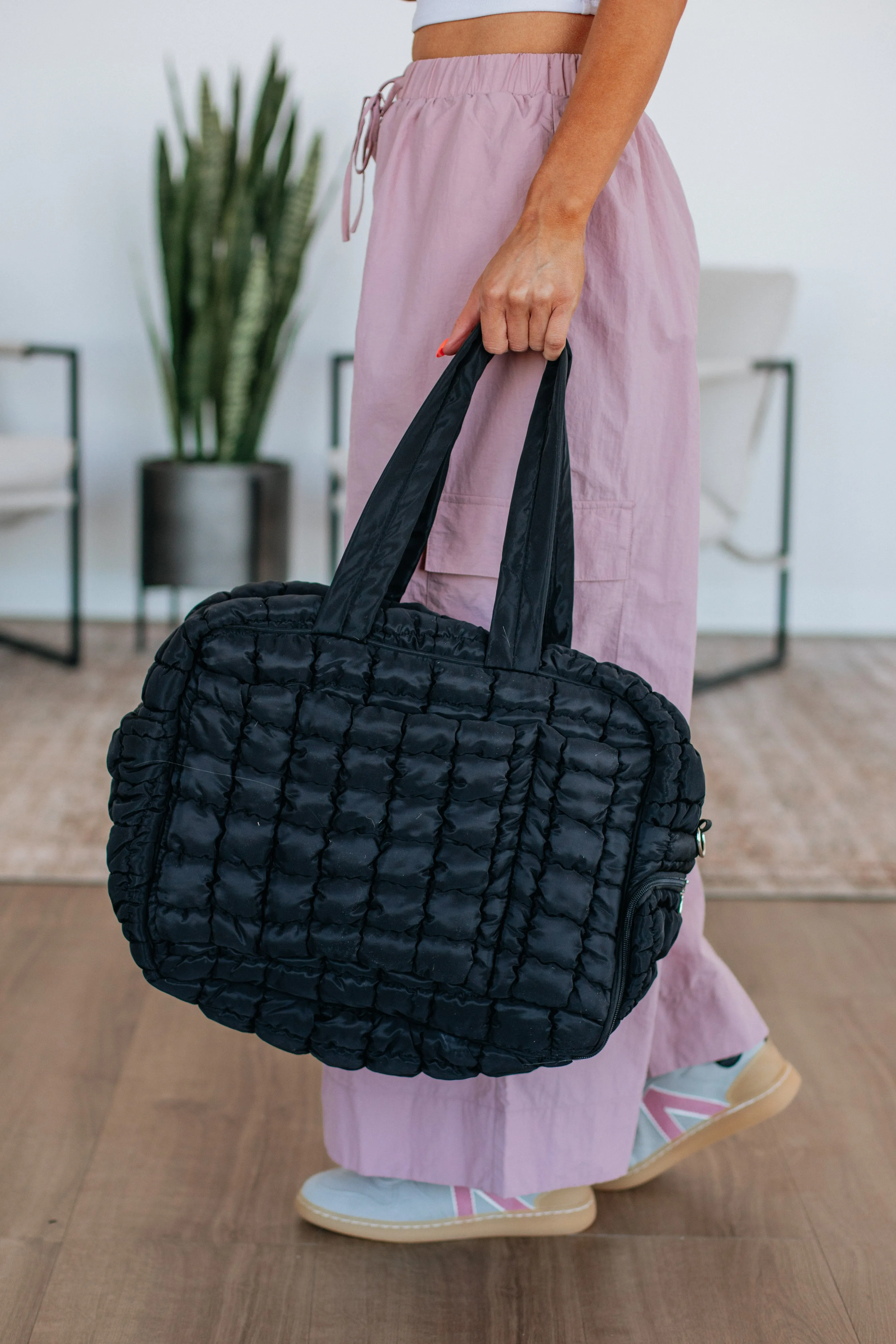 Off The Grid Quilted Weekender Bag - Black sold by Wild Oak Boutique product image thumbnail 5