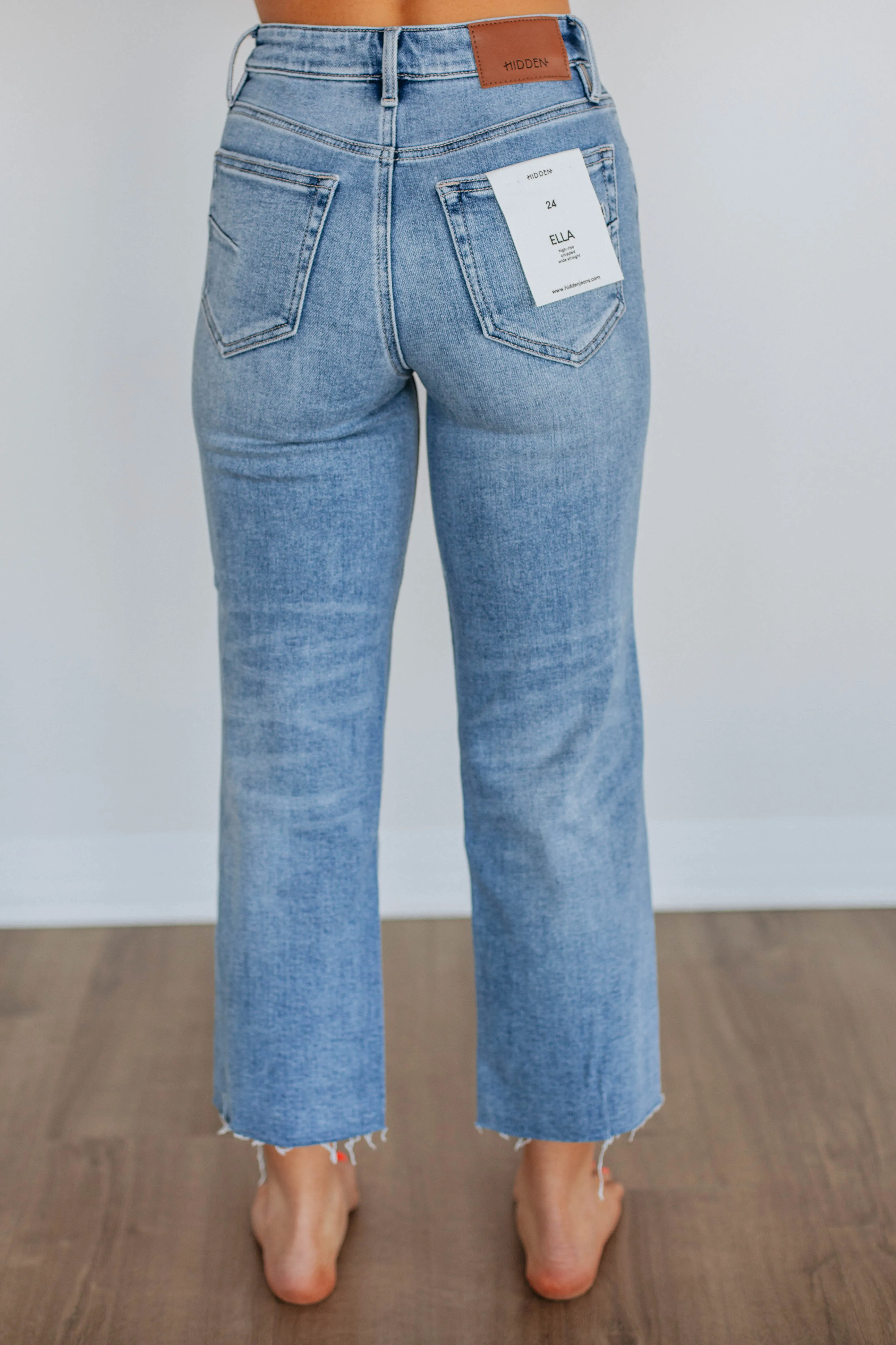 Ella Hidden Jeans - Medium Wash sold by Wild Oak Boutique product image thumbnail 4