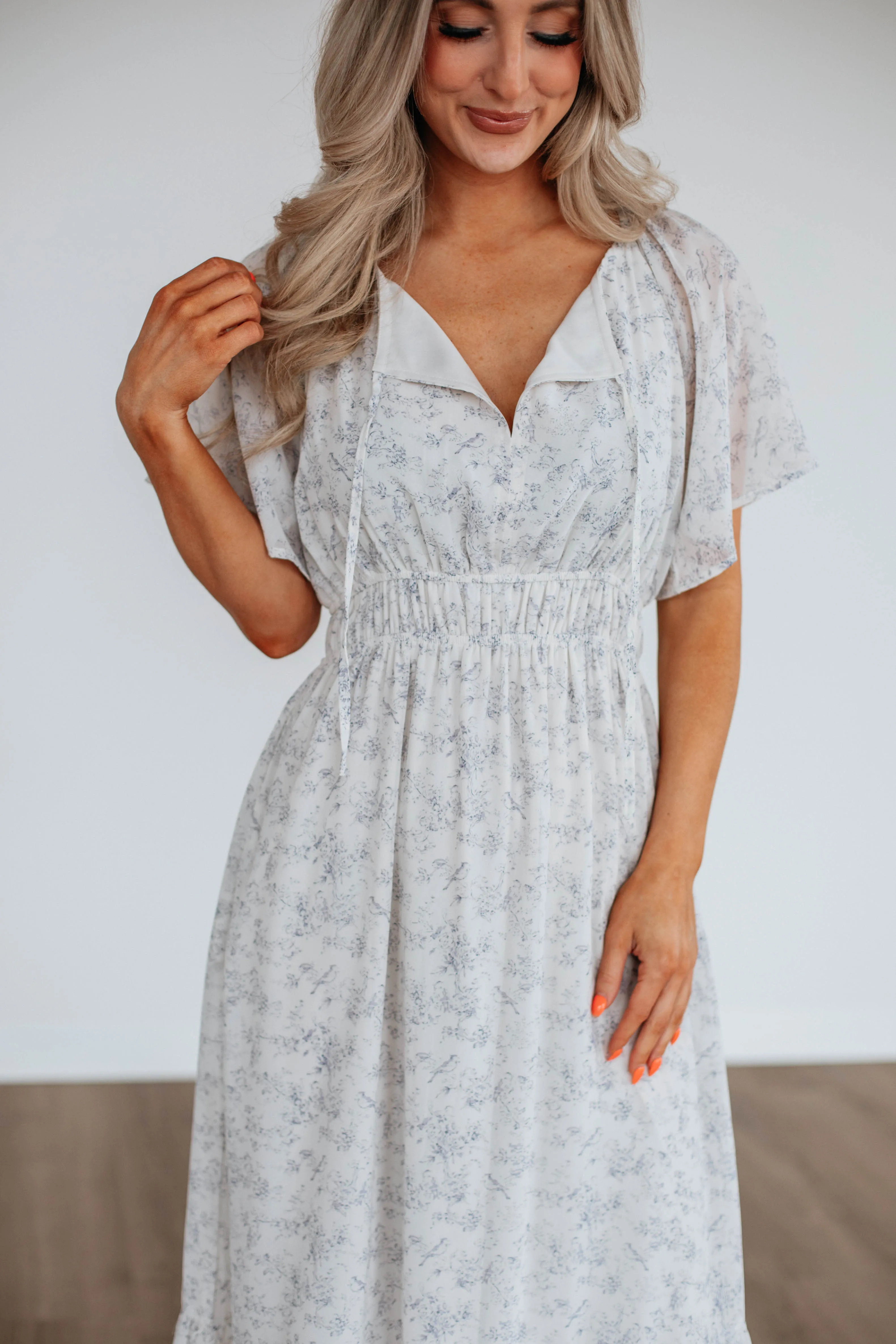 Sarella Floral Dress sold by Wild Oak Boutique product image thumbnail 2