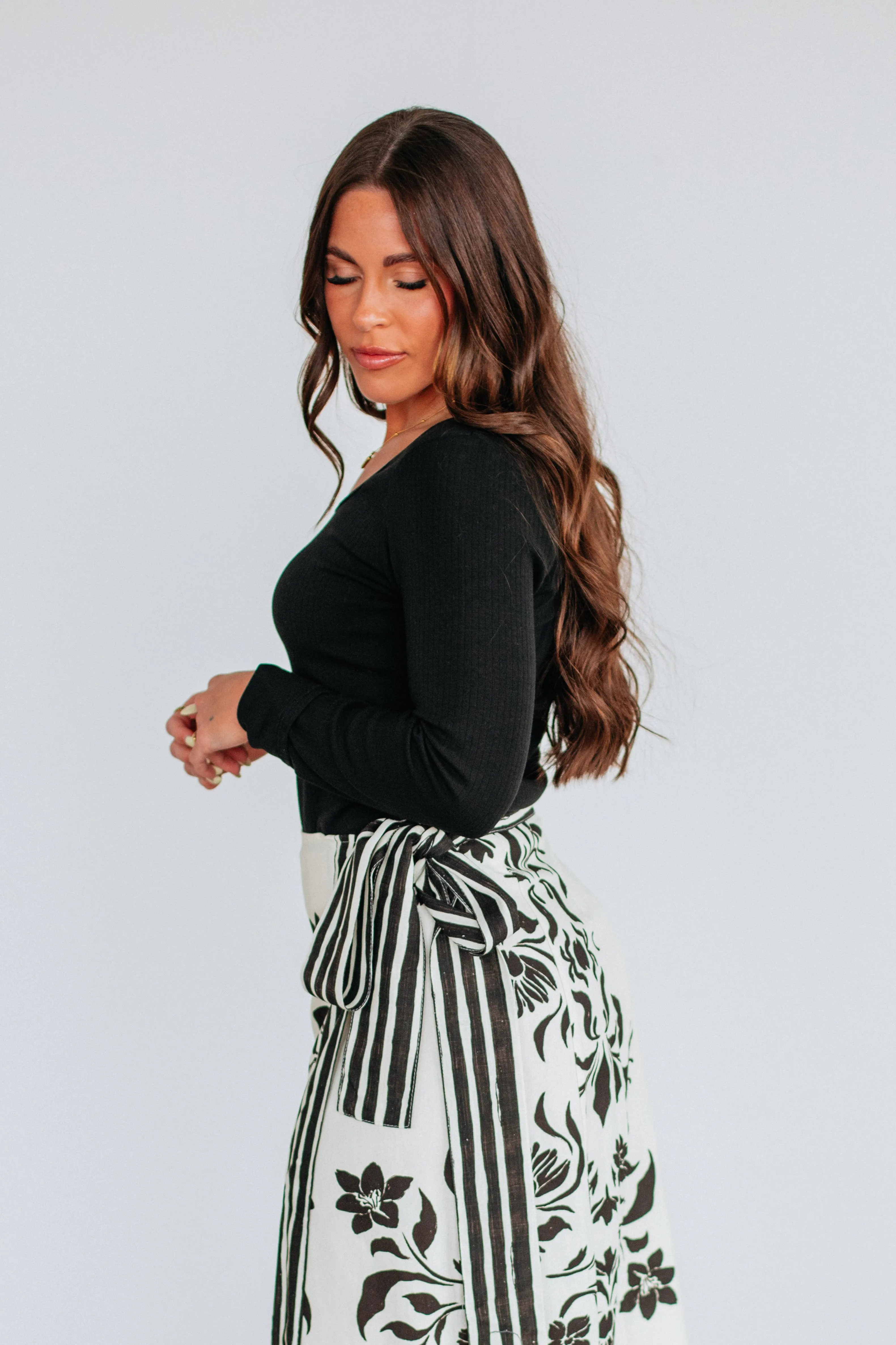 Carden Basic Top sold by Wild Oak Boutique product image thumbnail 2