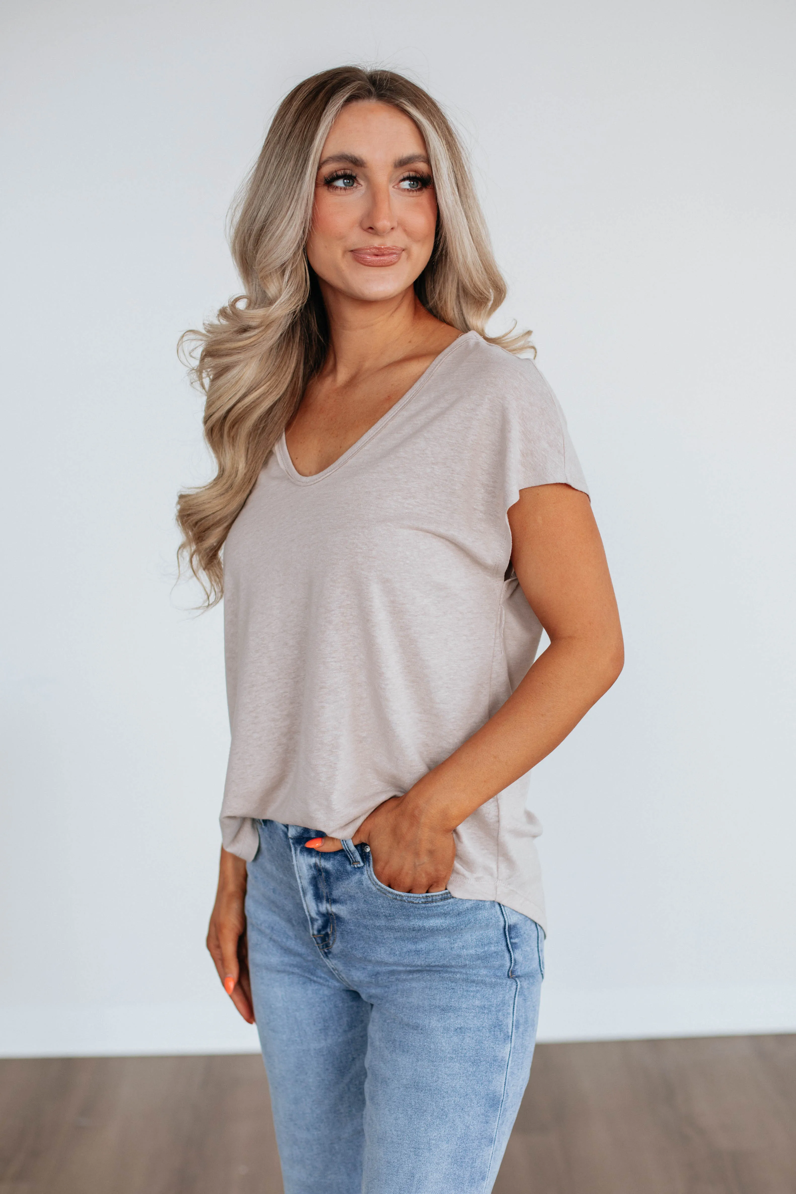 Arden Linen Top - Beige sold by Wild Oak Boutique product image thumbnail 4
