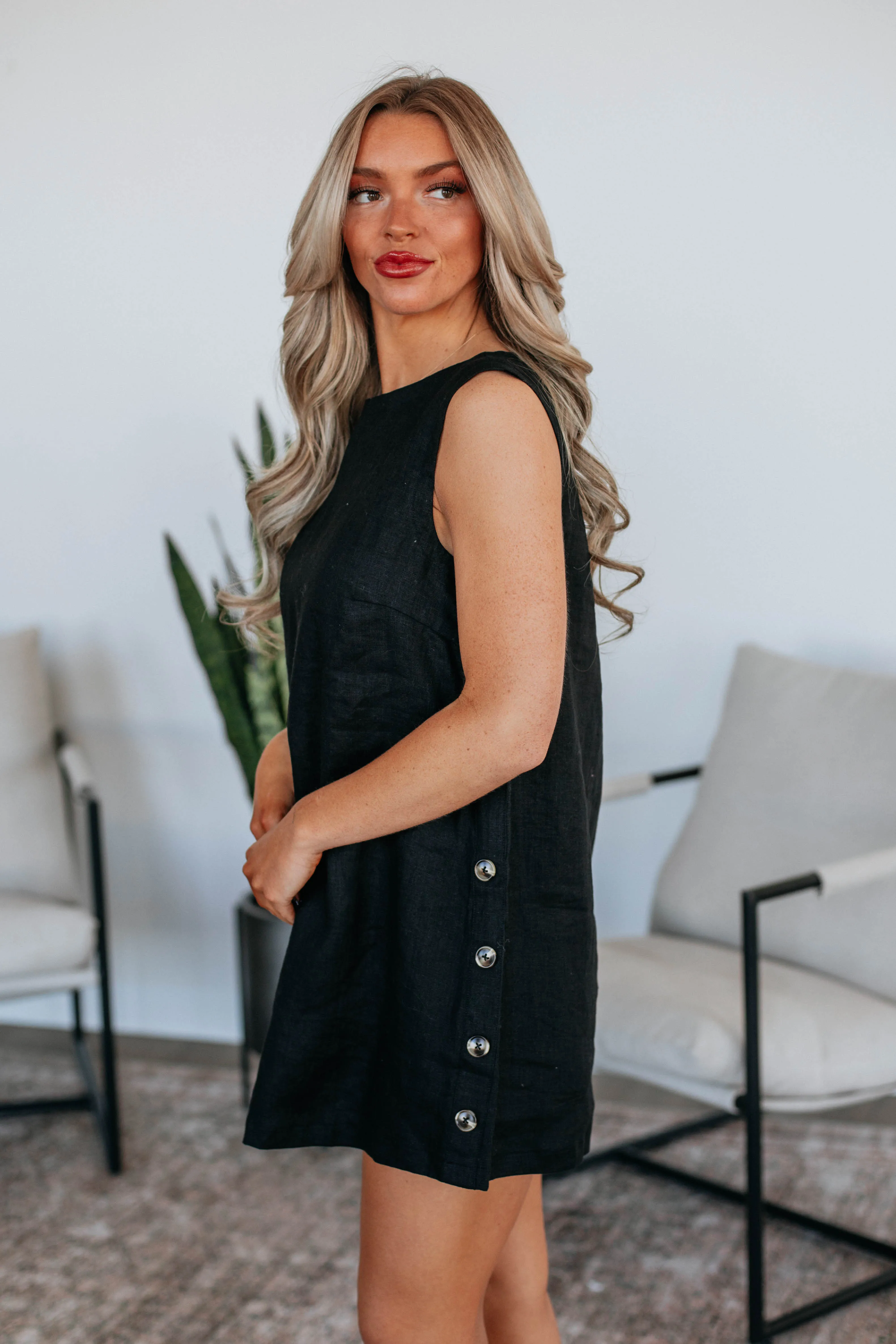 Marney Linen Dress sold by Wild Oak Boutique product image thumbnail 5