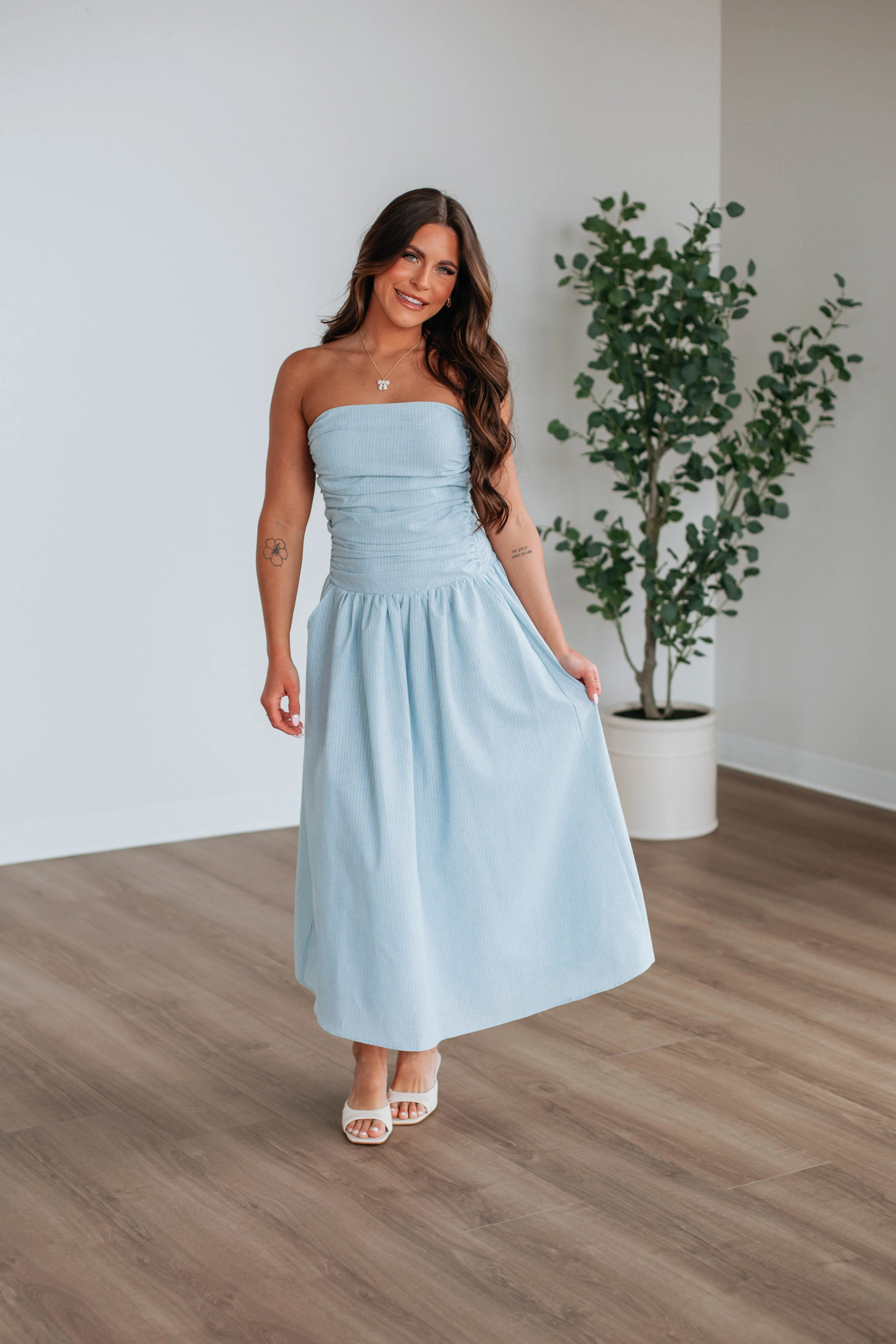 Lindsey Striped Linen Dress sold by Wild Oak Boutique product image thumbnail 4