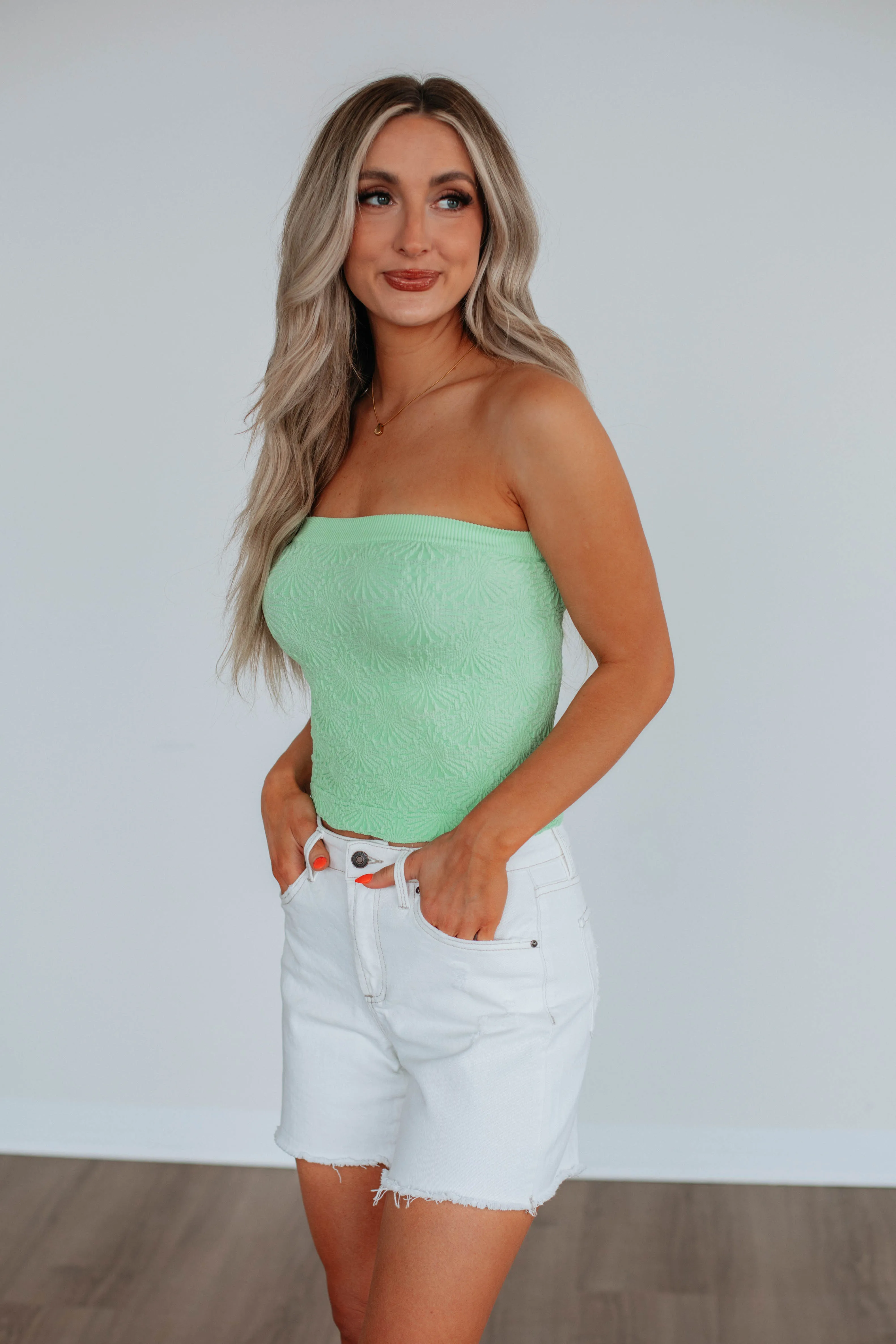 Weekend Away Top - Keylime sold by Wild Oak Boutique product image thumbnail 4