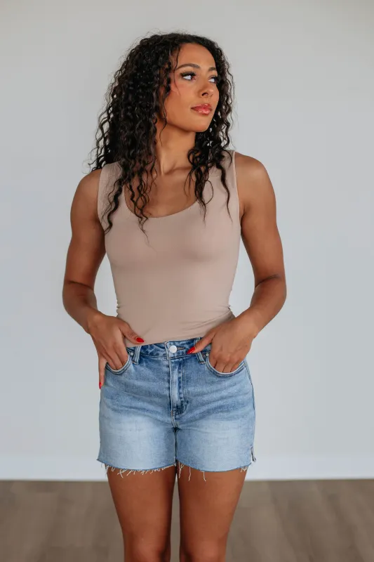 Jetson Seamless Tank - Sand sold by Wild Oak Boutique