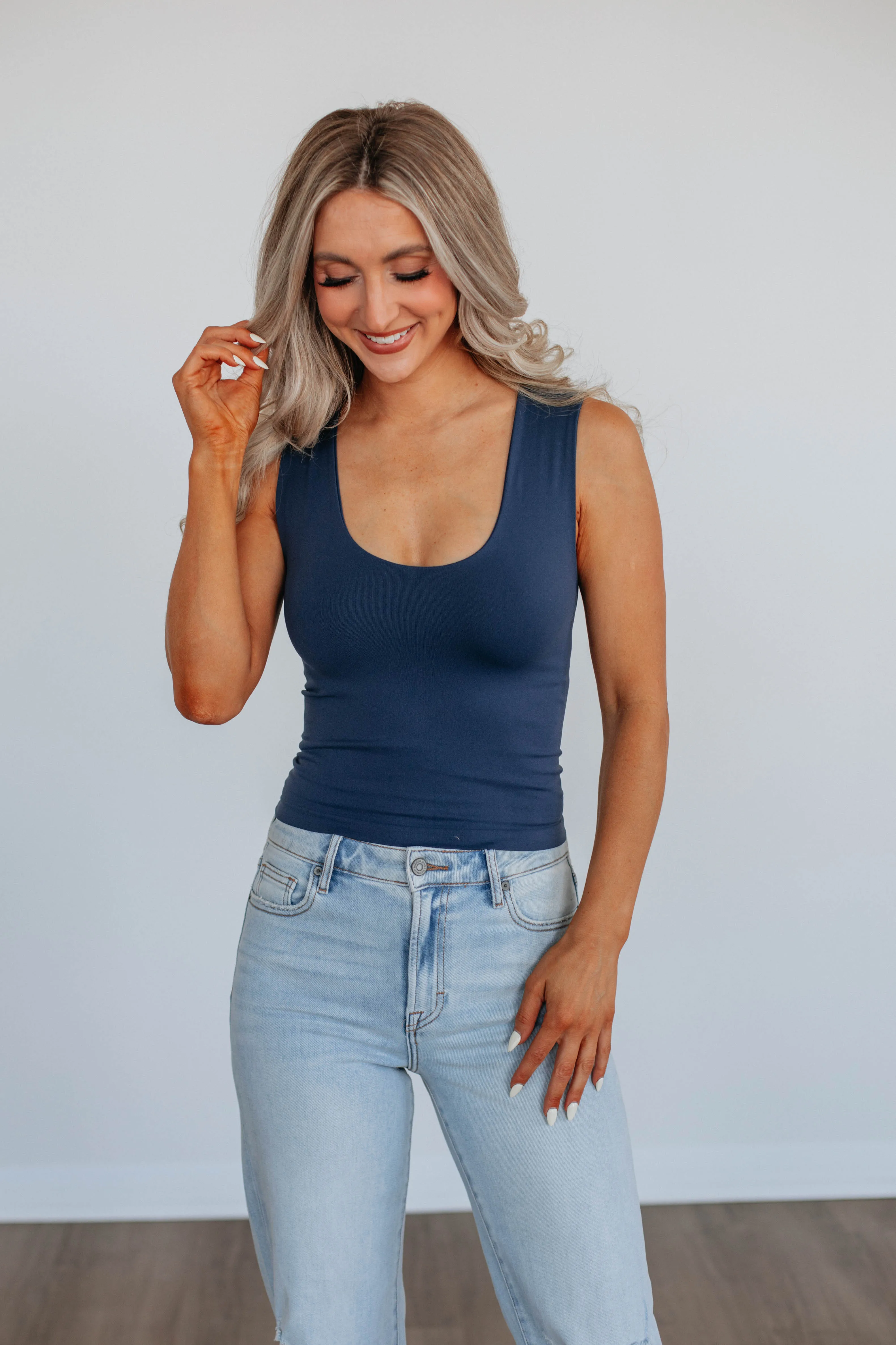 Jetson Seamless Tank - Navy sold by Wild Oak Boutique product image thumbnail 4