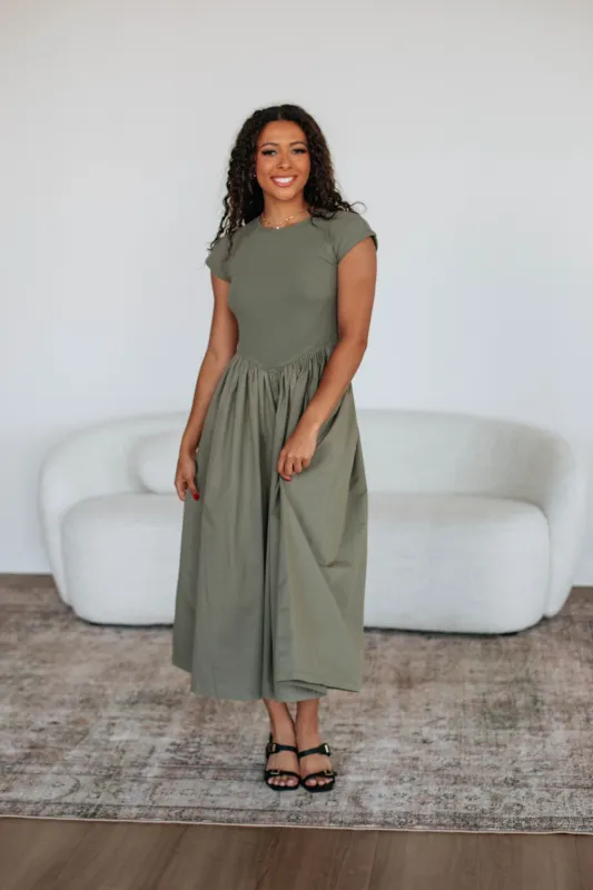 Gezabelle Dress sold by Wild Oak Boutique