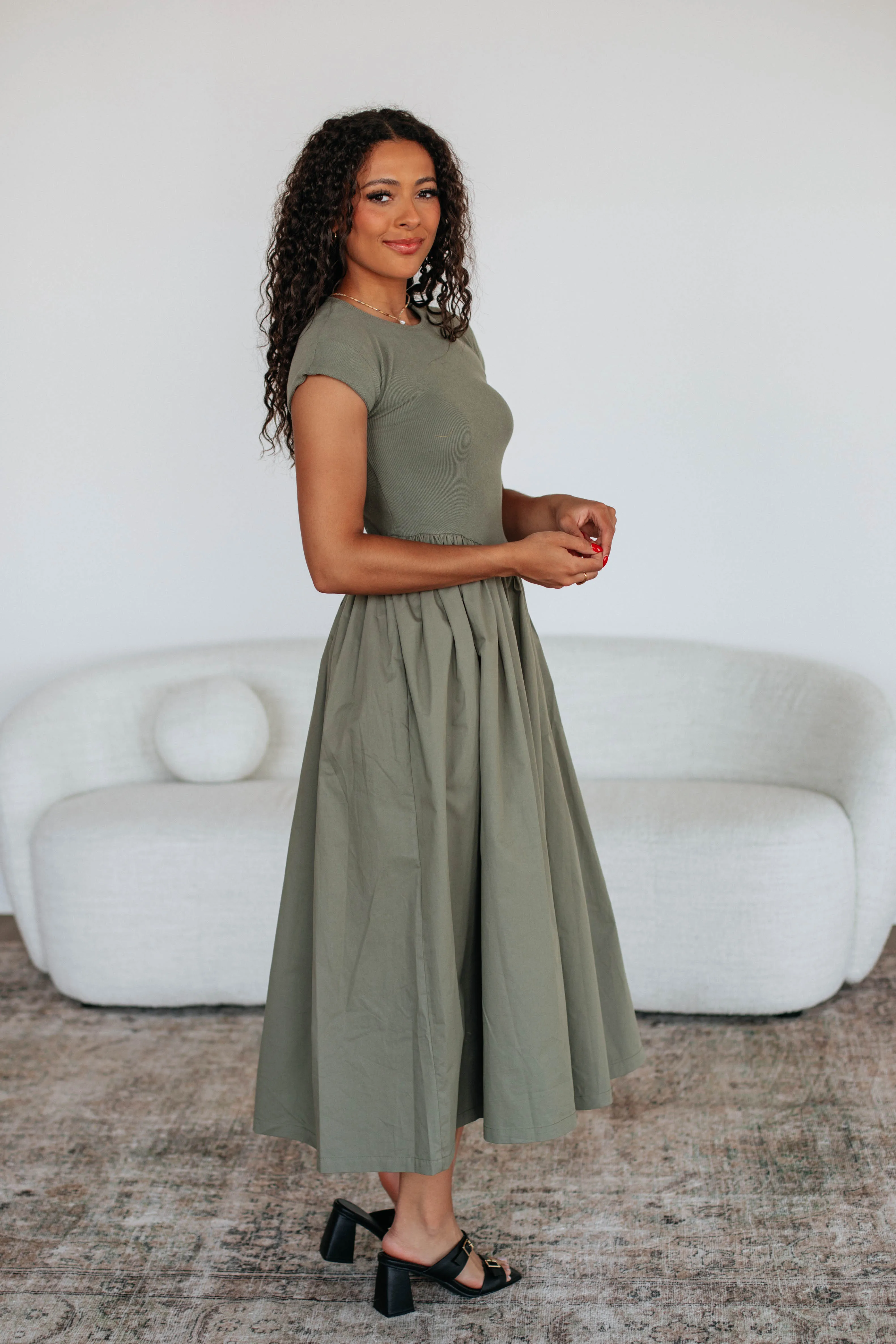 Gezabelle Dress sold by Wild Oak Boutique product image thumbnail 2