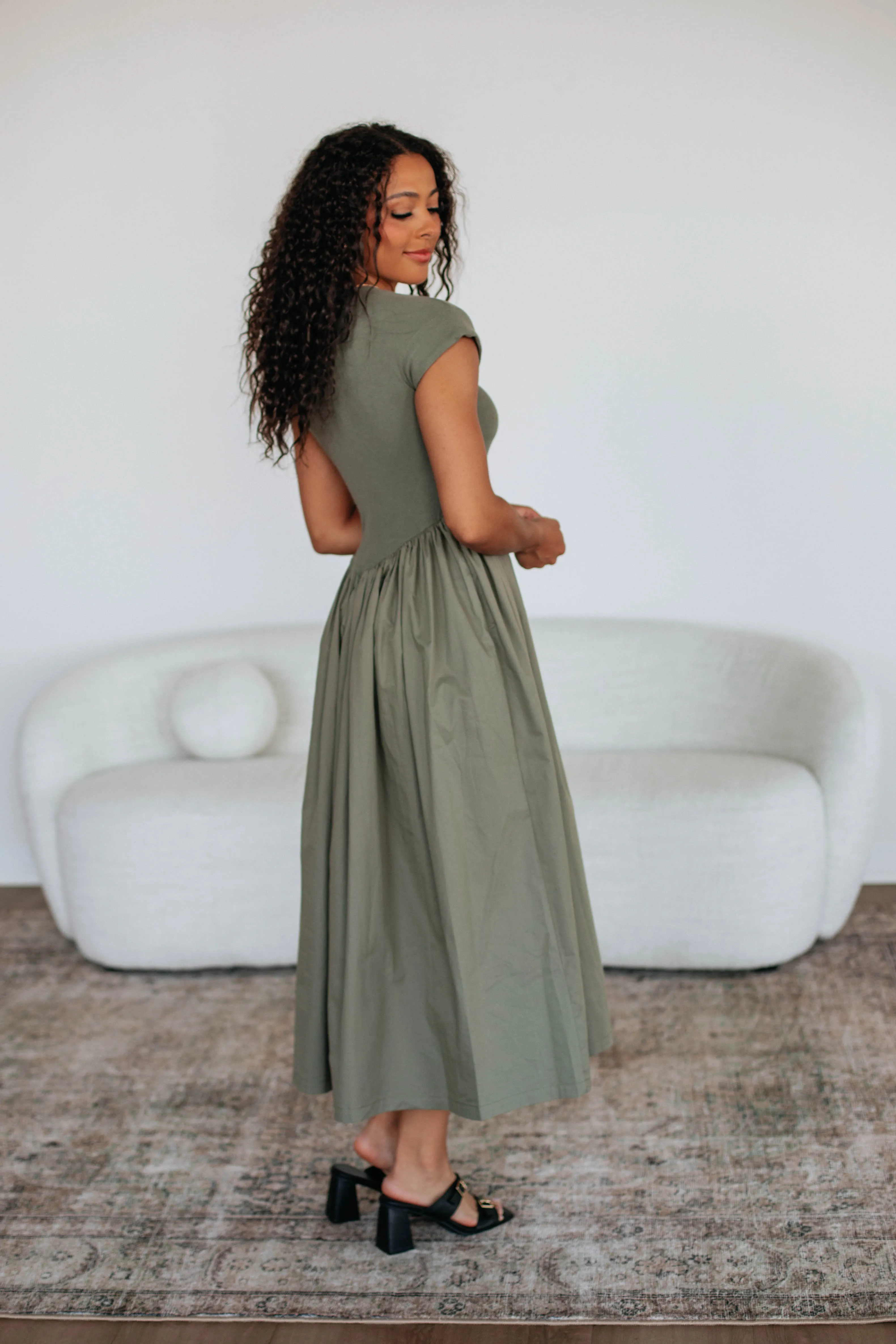 Gezabelle Dress sold by Wild Oak Boutique product image thumbnail 4