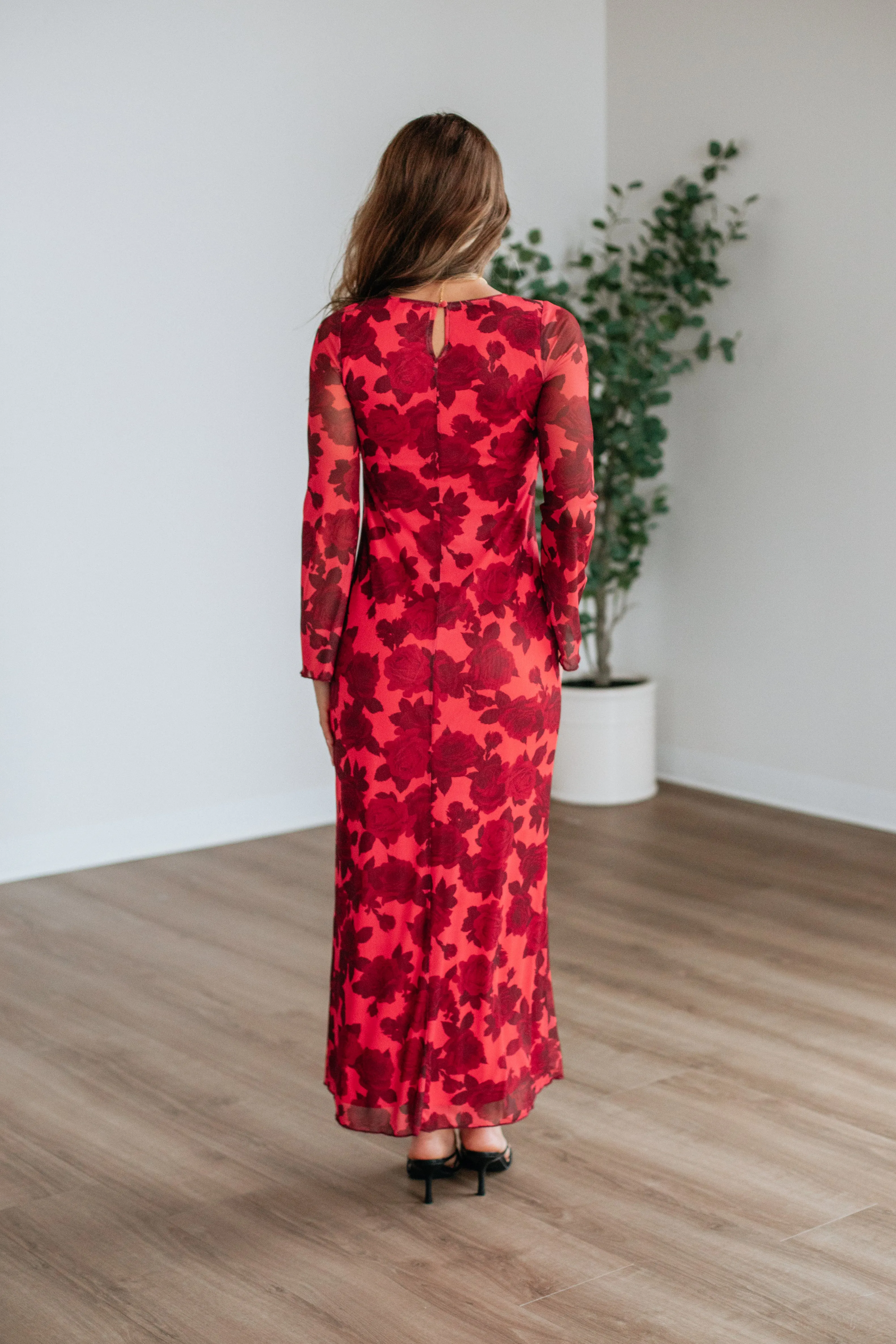 Ellys Floral Dress sold by Wild Oak Boutique product image thumbnail 4