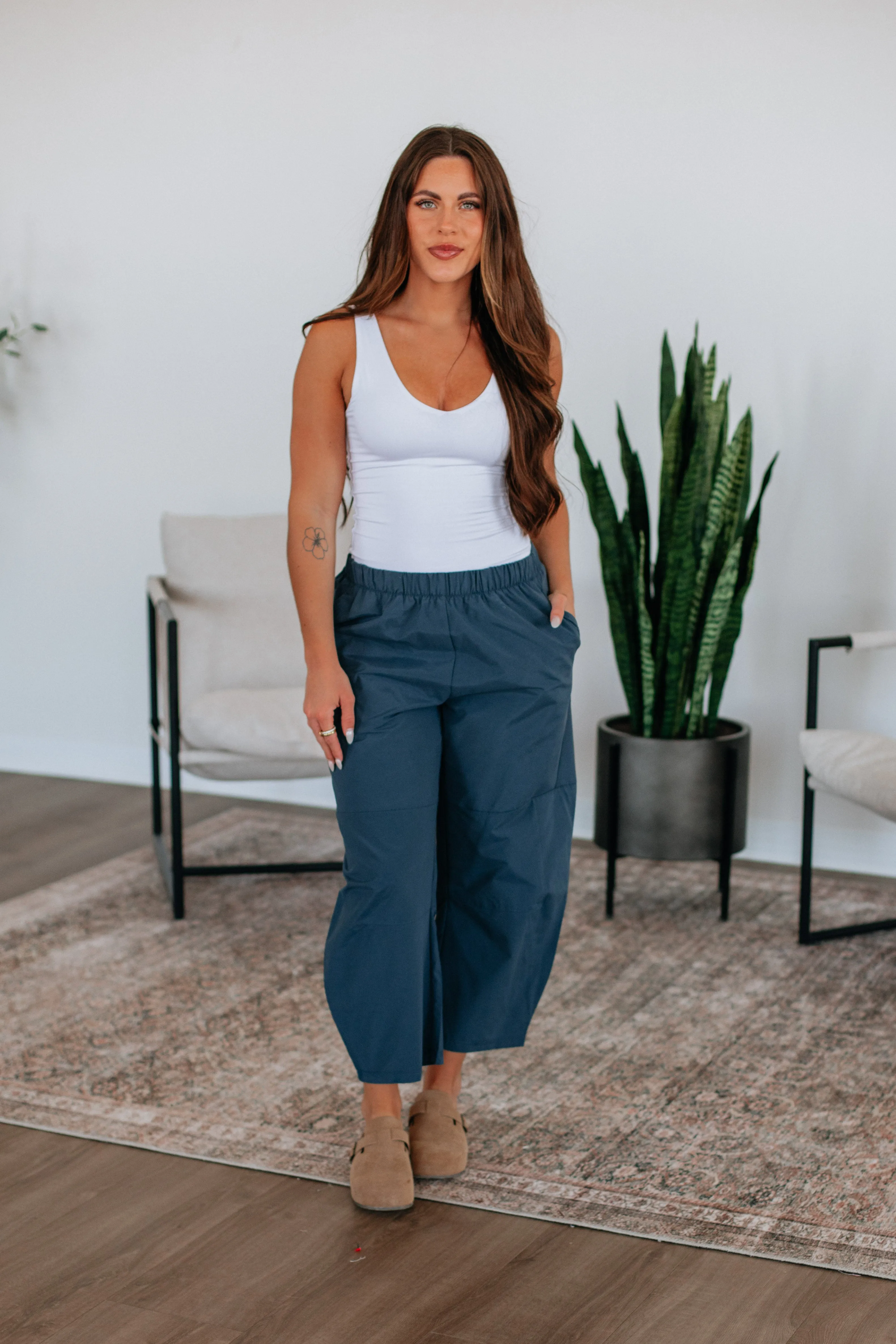 Bryson Barrel Pants sold by Wild Oak Boutique product image thumbnail 3