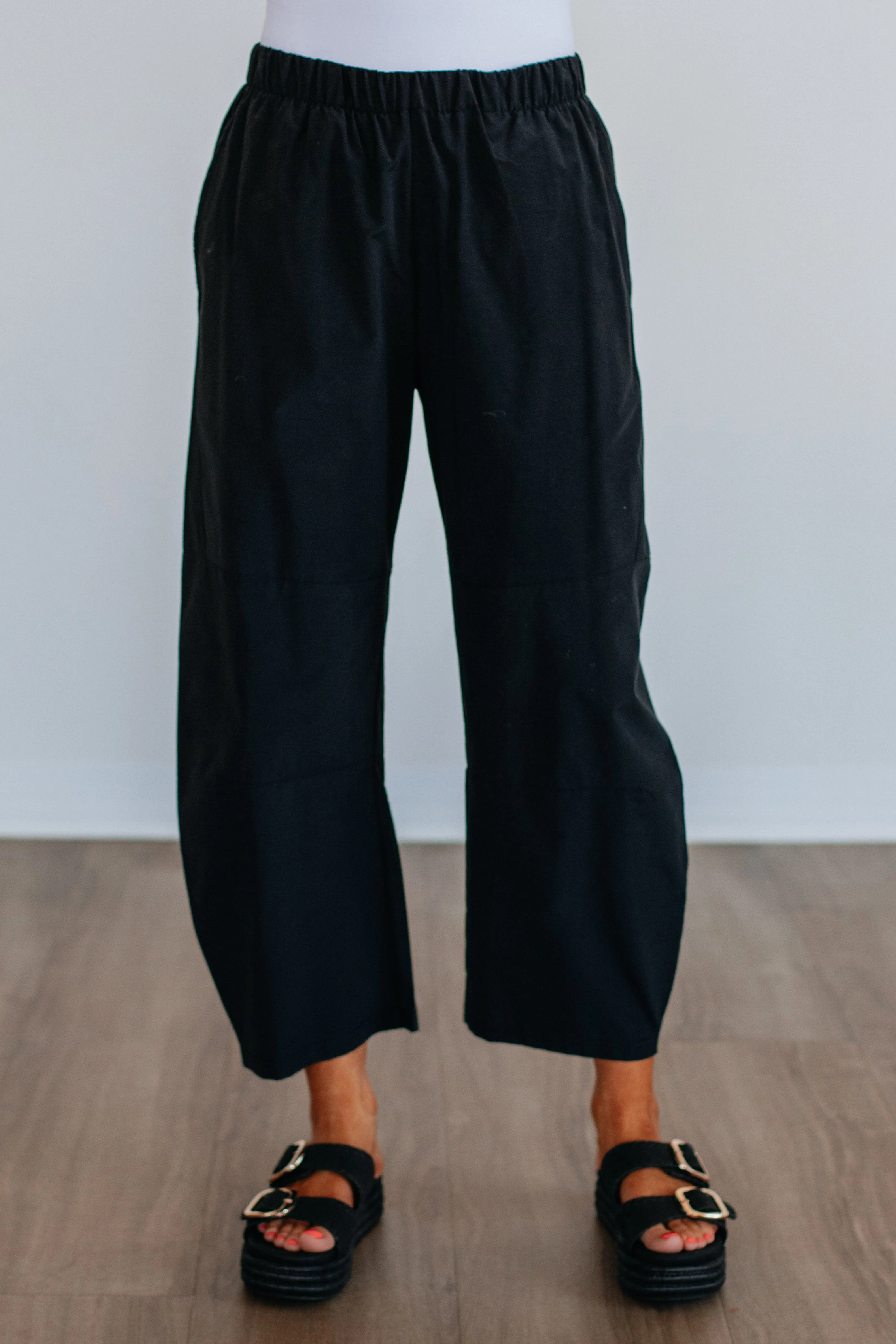 Bryson Barrel Pants sold by Wild Oak Boutique product image thumbnail 2
