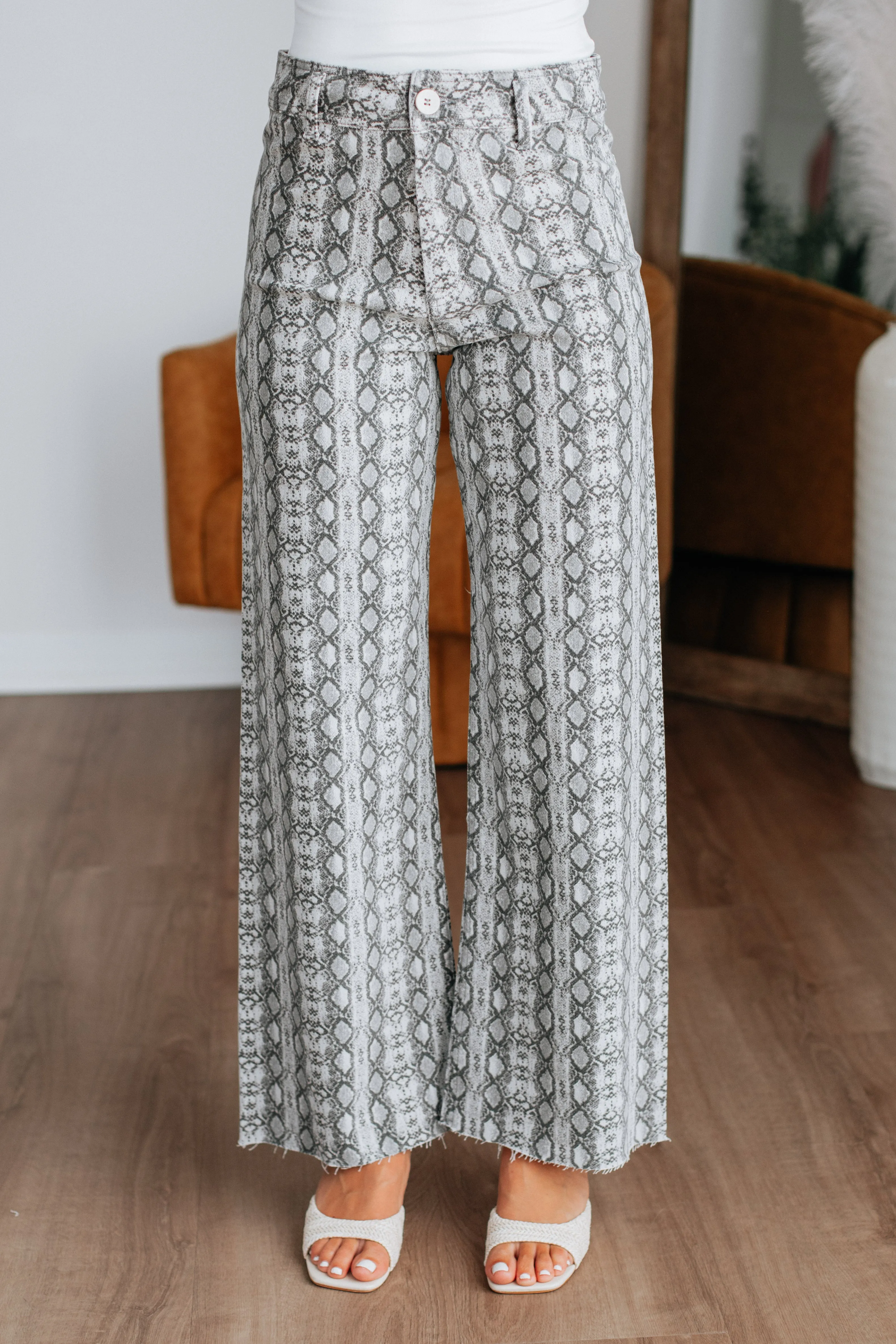 Scale Back Wide Leg Pants sold by Wild Oak Boutique product image thumbnail 2