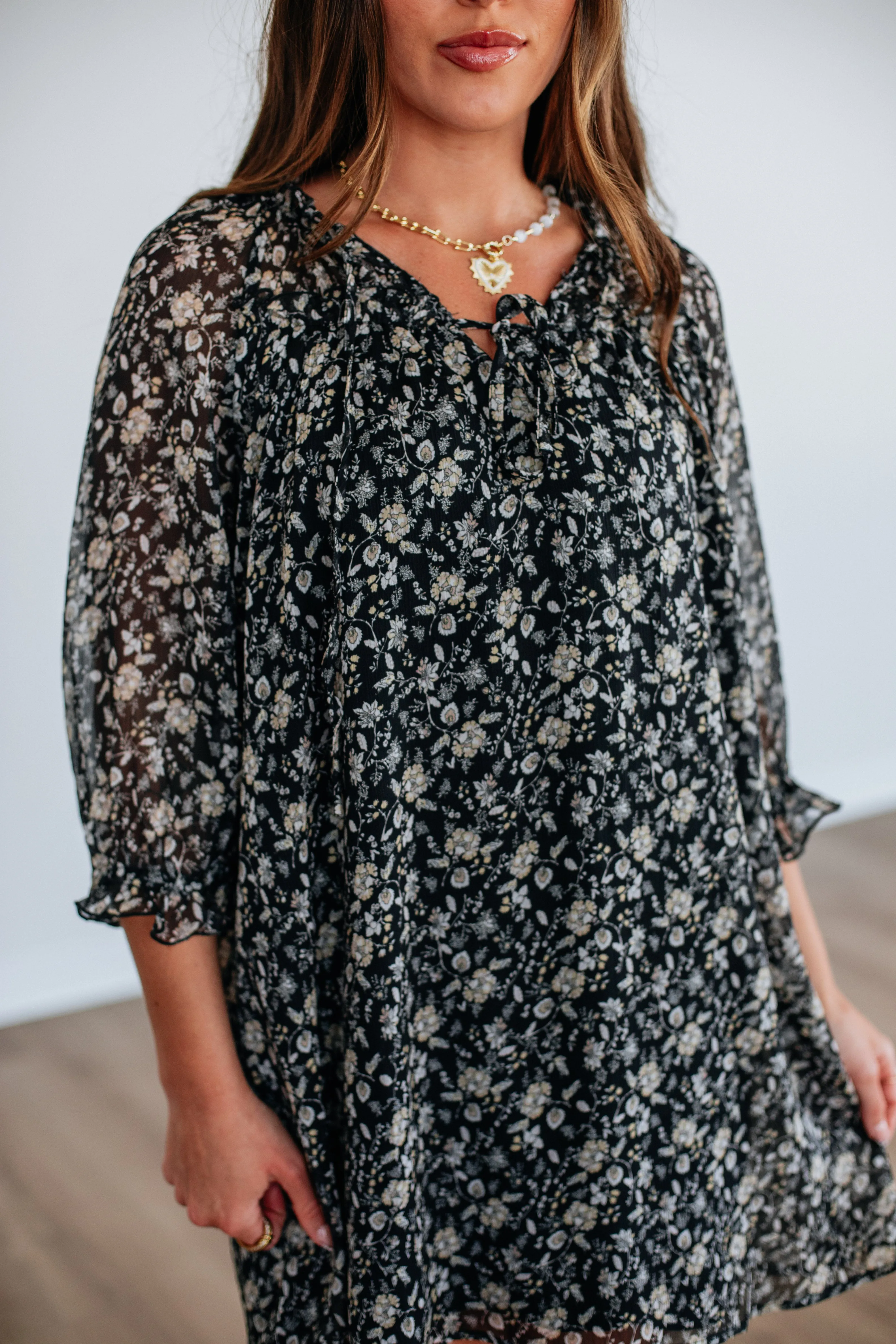 Ivyana Floral Dress sold by Wild Oak Boutique product image thumbnail 2