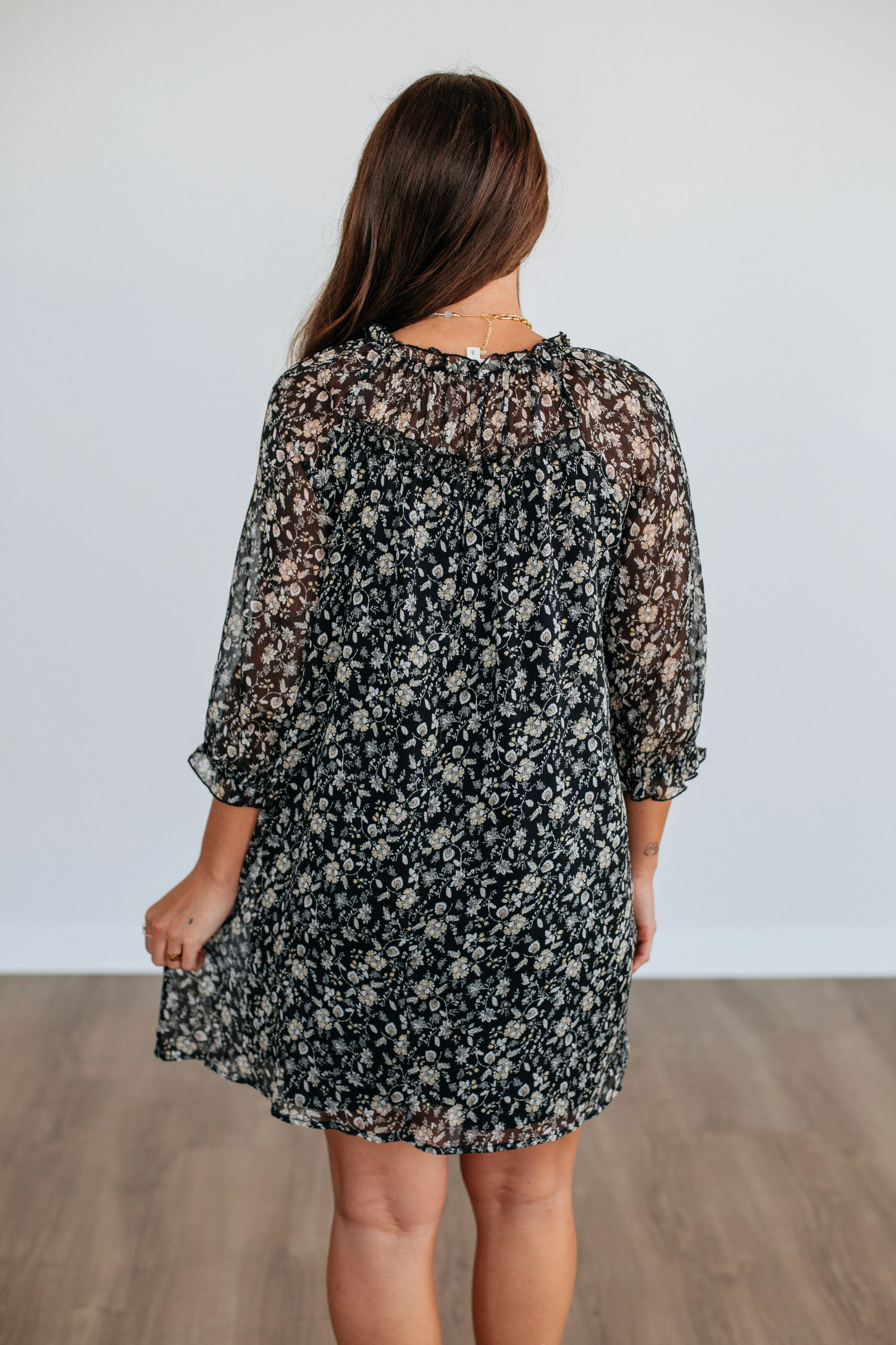 Ivyana Floral Dress sold by Wild Oak Boutique product image thumbnail 5