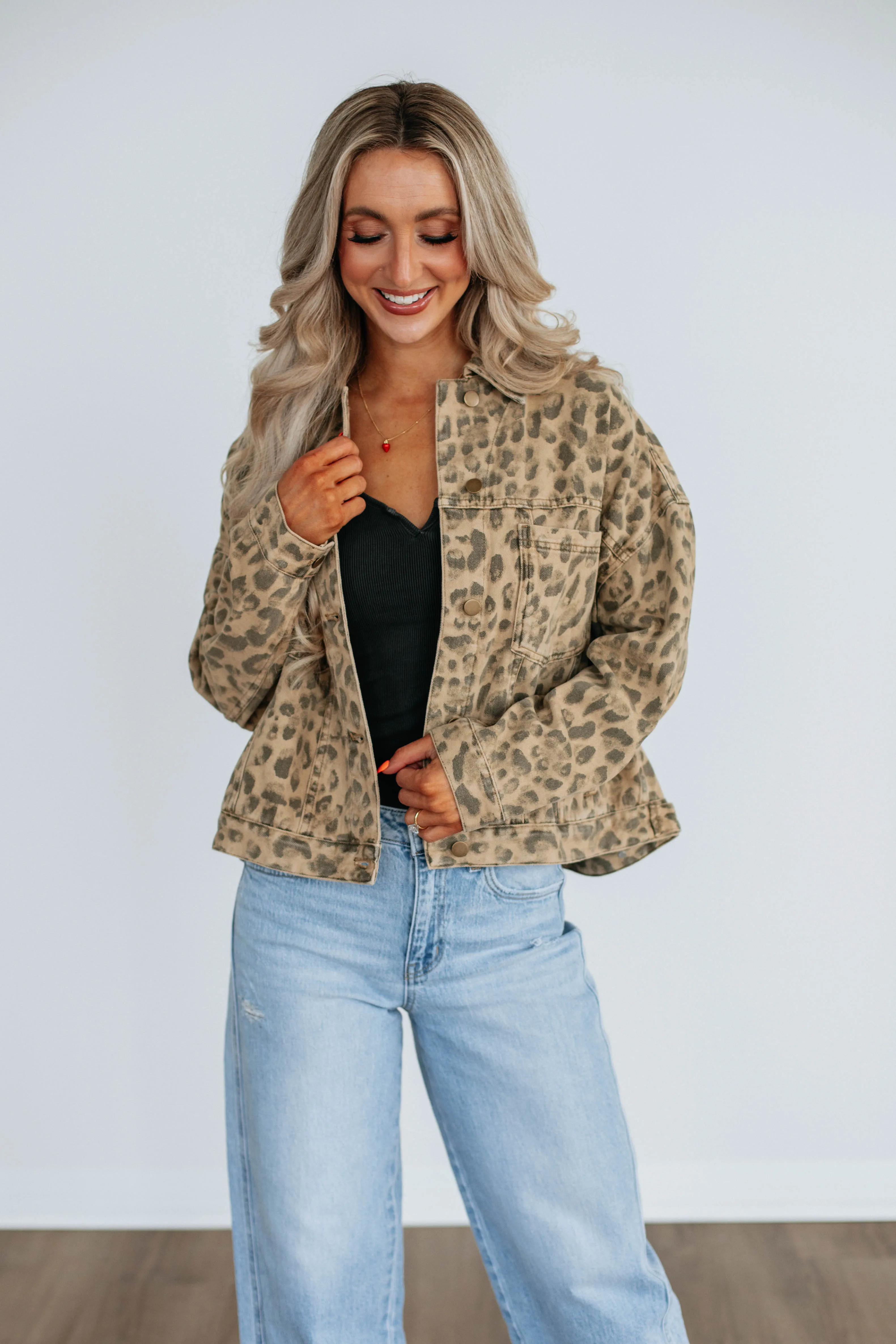 Rylee Leopard Jacket sold by Wild Oak Boutique product image thumbnail 5