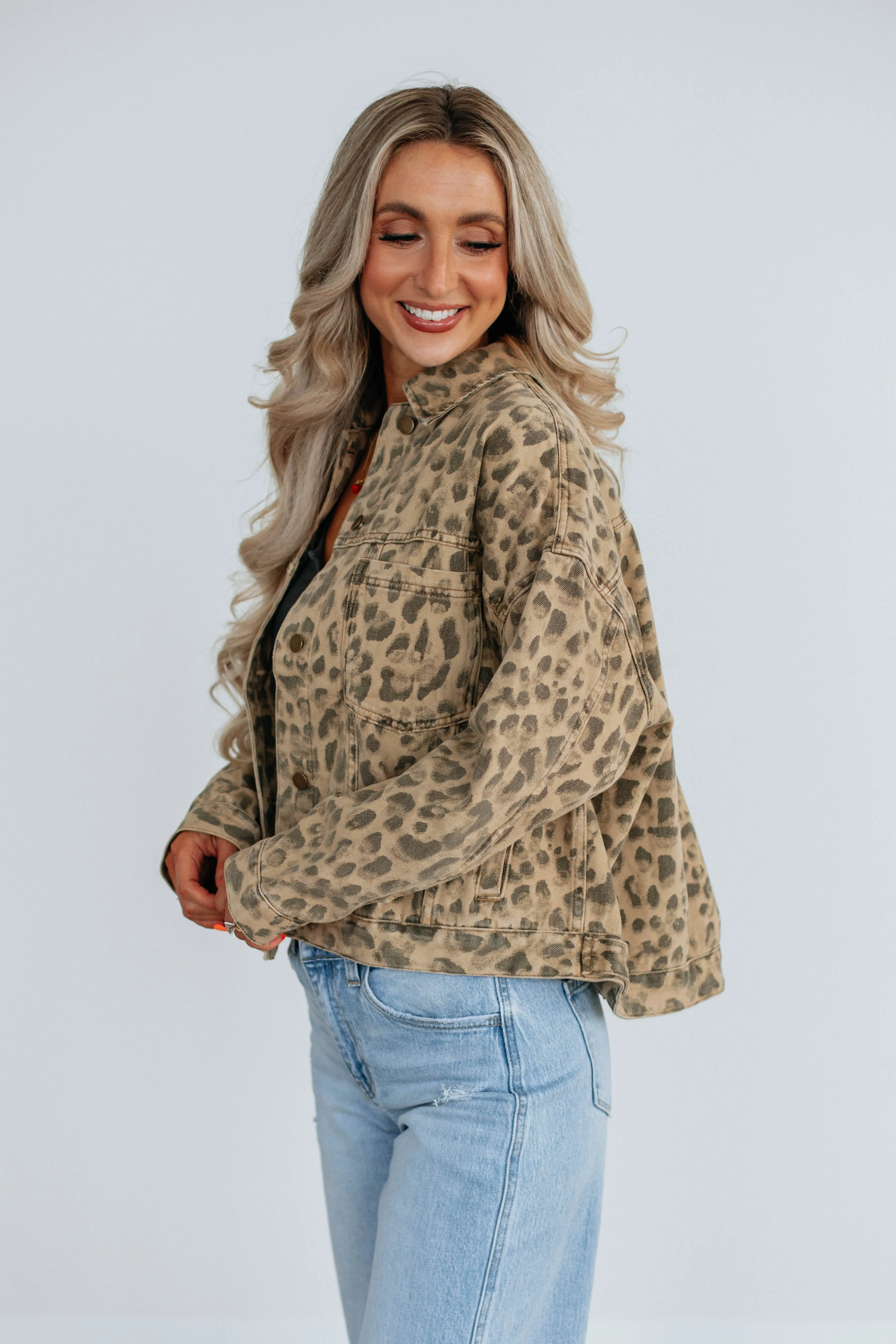 Rylee Leopard Jacket sold by Wild Oak Boutique product image thumbnail 2